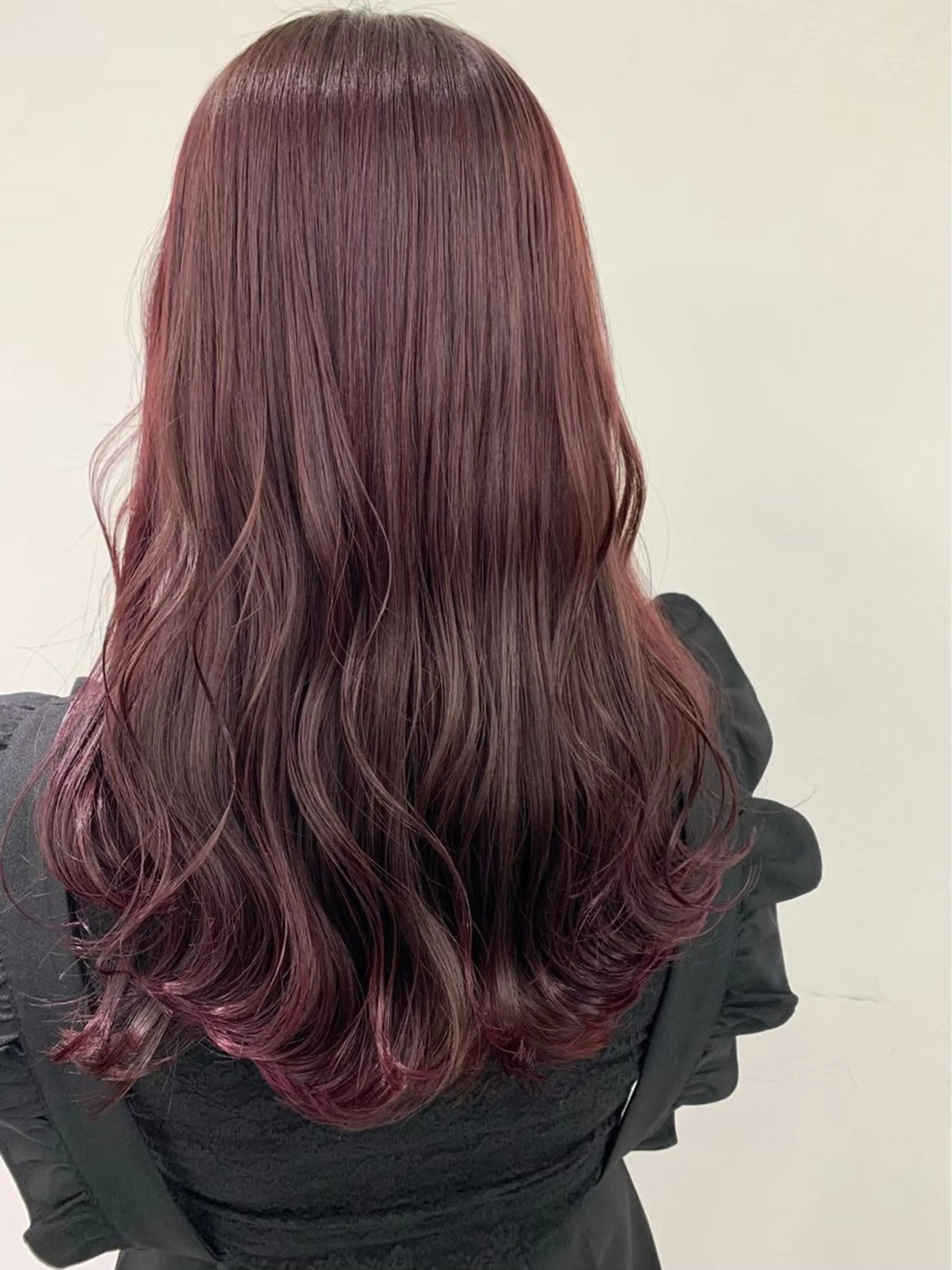 ロング 渡邉 凜乙のヘアスタイル