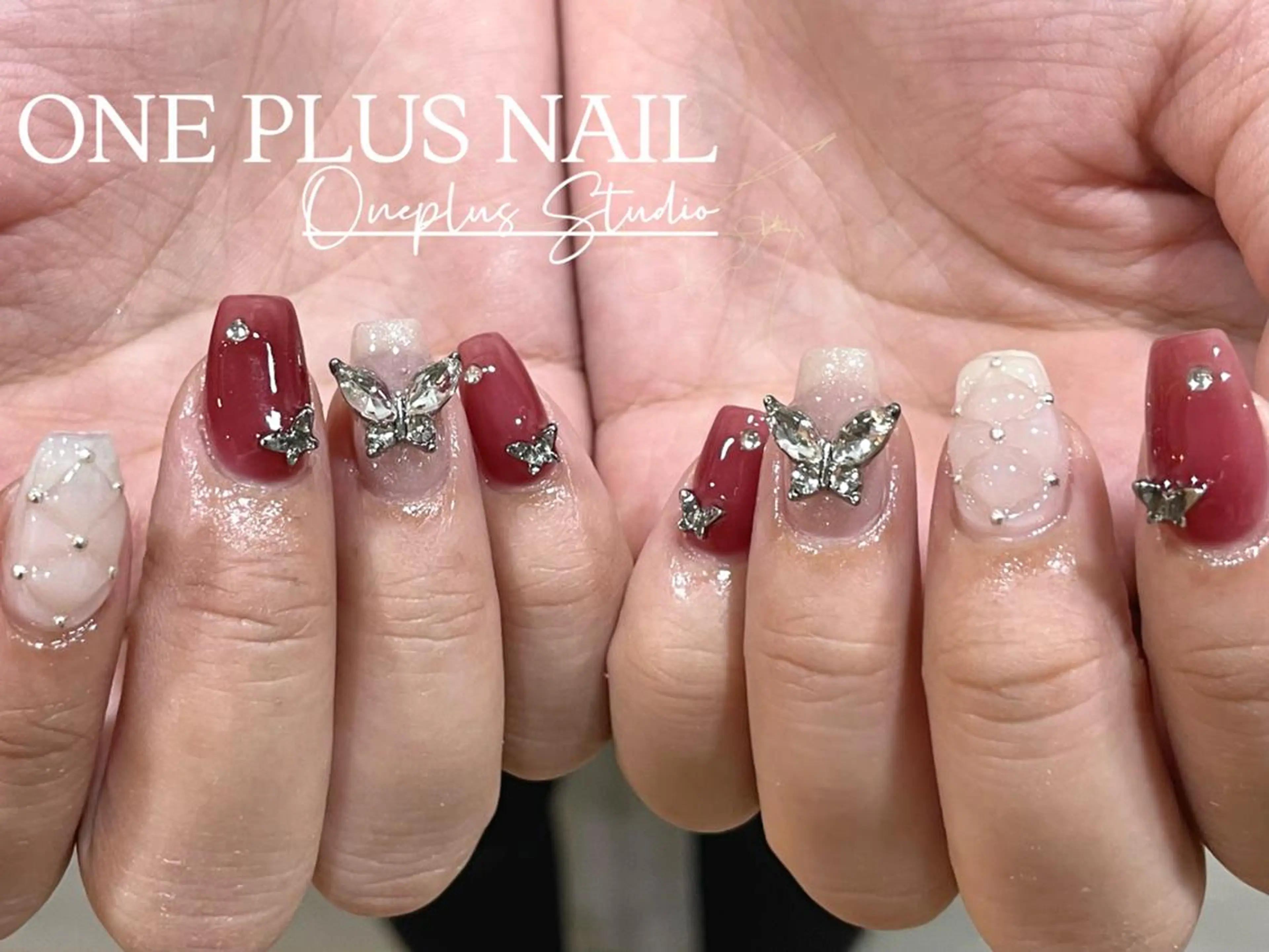 ネイル アートネイル オーロラネイル ガーリー キラキラネイル 韓国ネイル haruka 🧸のネイルデザイン