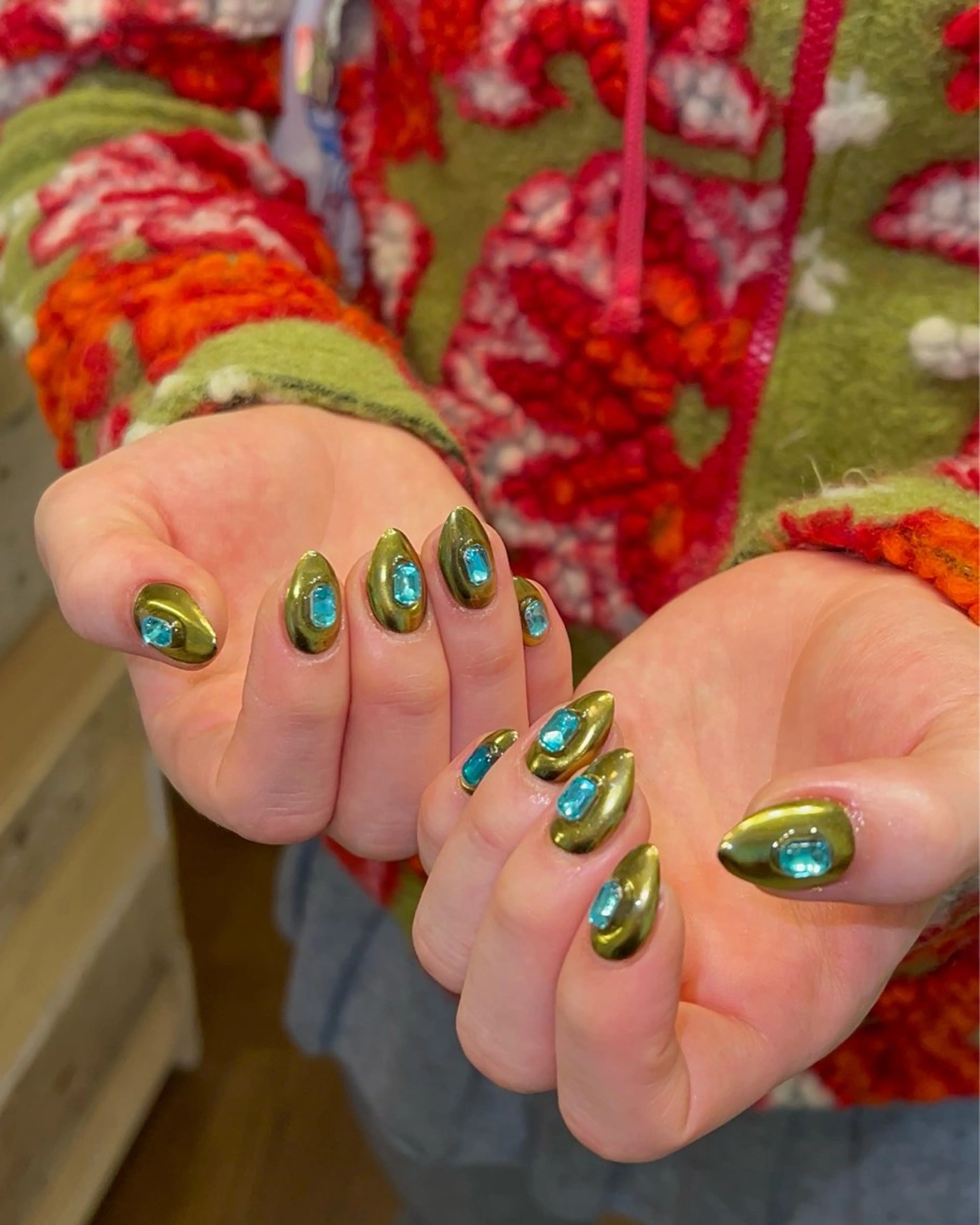 ネイル ハンドネイル フットネイル ハンドケア Nes.Nail所属・Miyagi Asamiのネイルデザイン