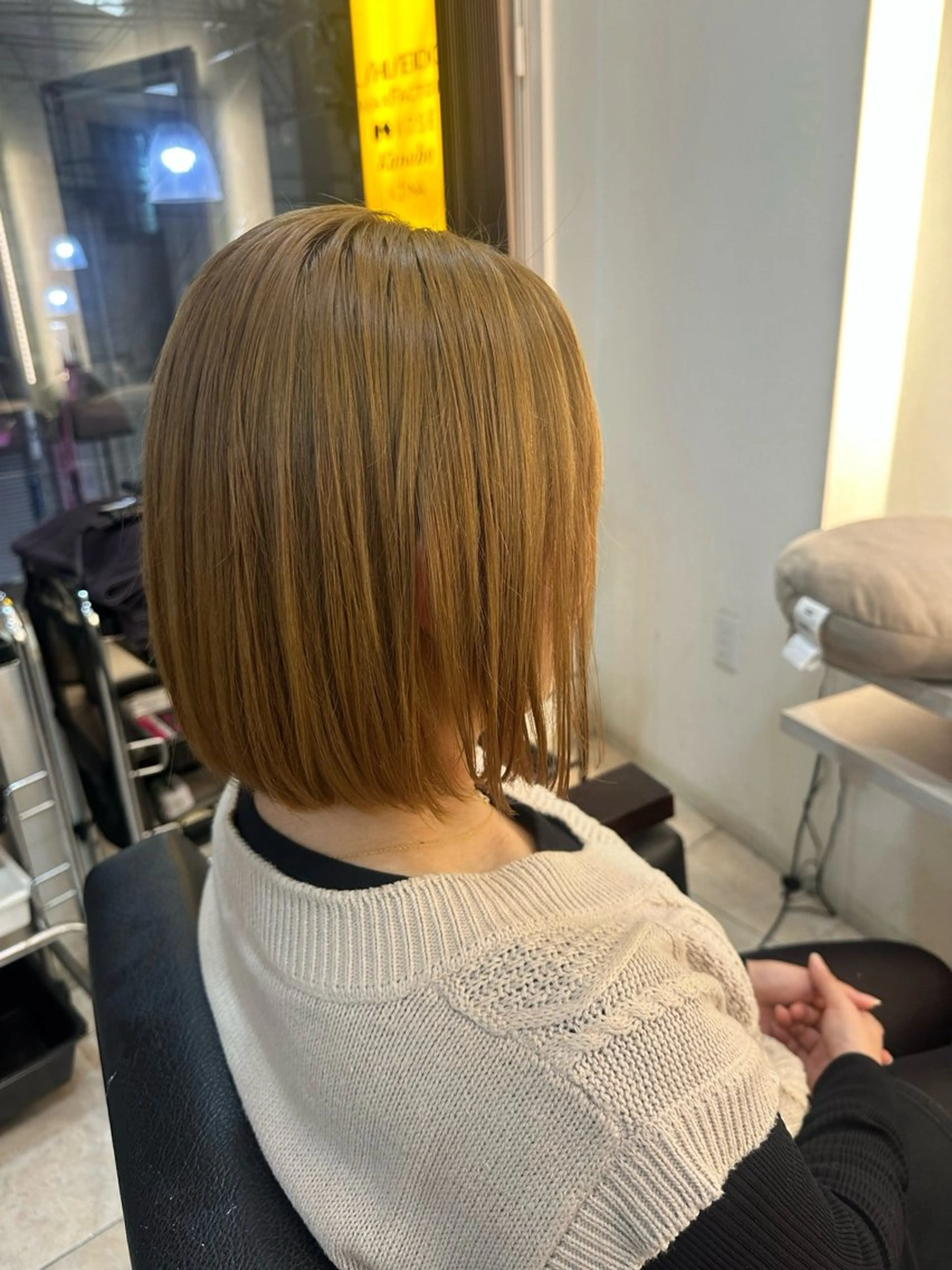 ショート カラー ベージュカラー ブリーチ ☆ リホのマツエク・マツパデザイン