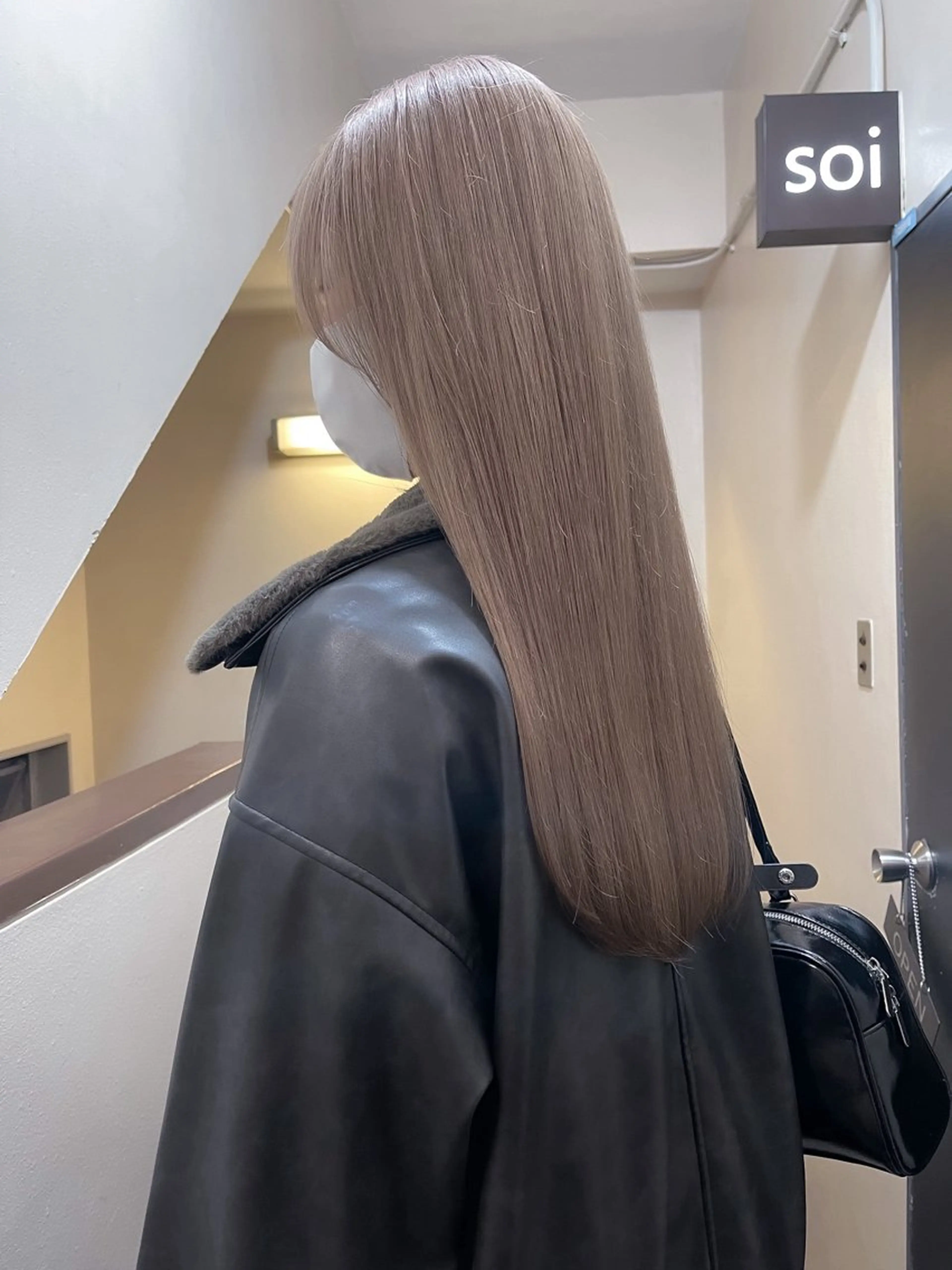 ロング カラー カット ヘアカラー トリートメント ヘアセット 安部佑哉/ハイトーン /レイヤー/グランジのヘアスタイル