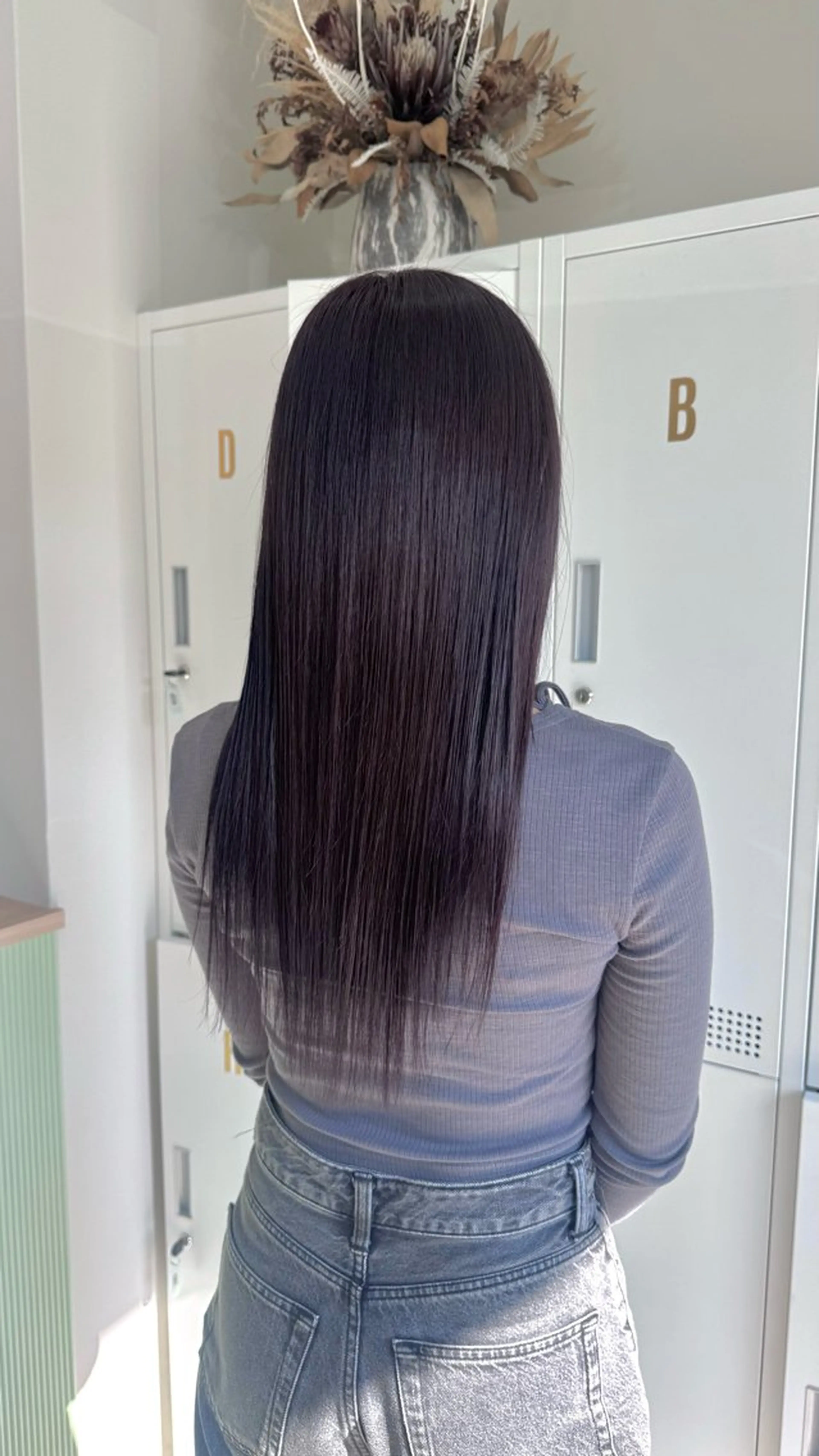 セミロング ヘアカラー Angelica Hinaのヘアスタイル