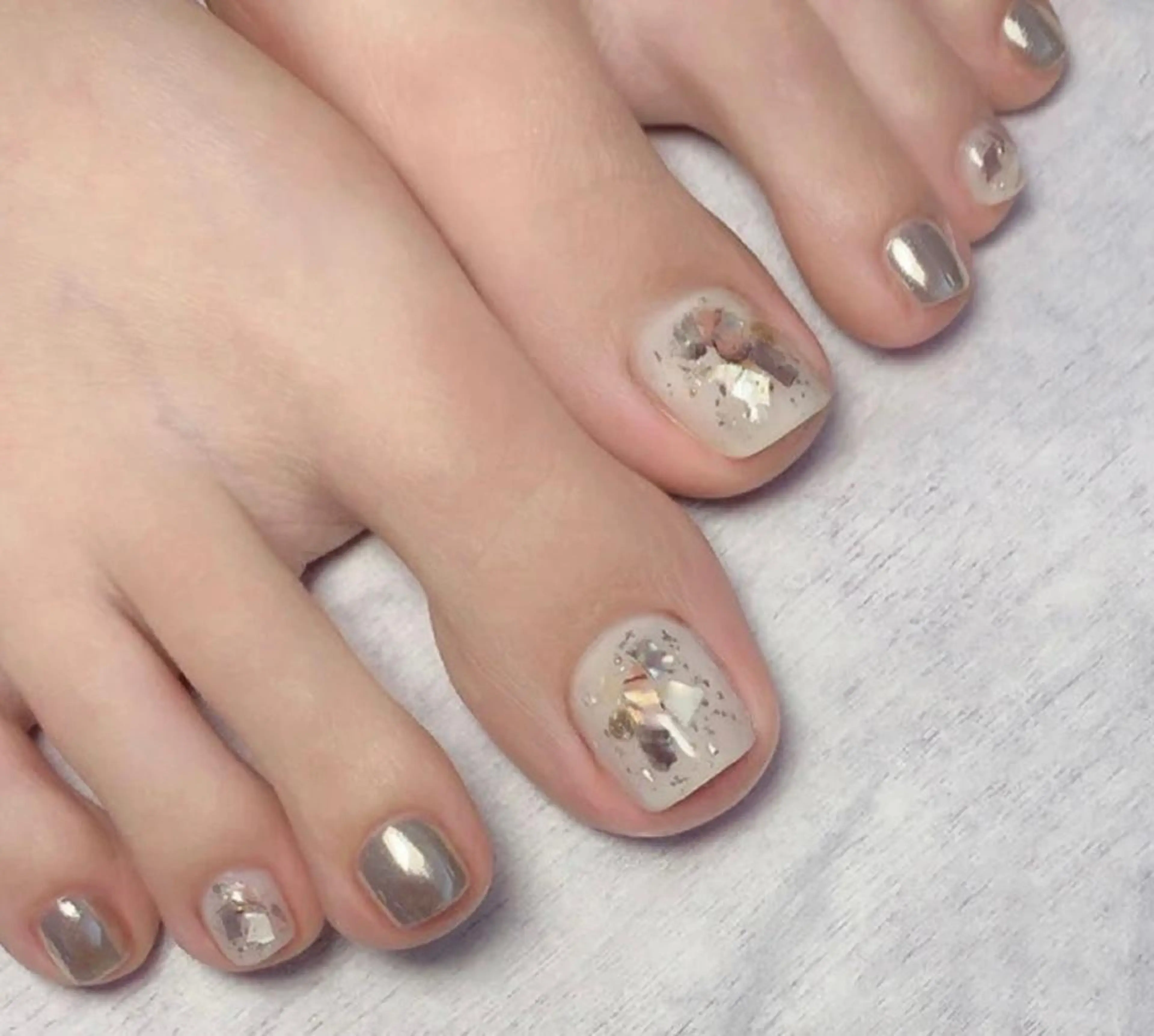 ネイル フットネイル AngelChris ビューティーサロンのネイルデザイン