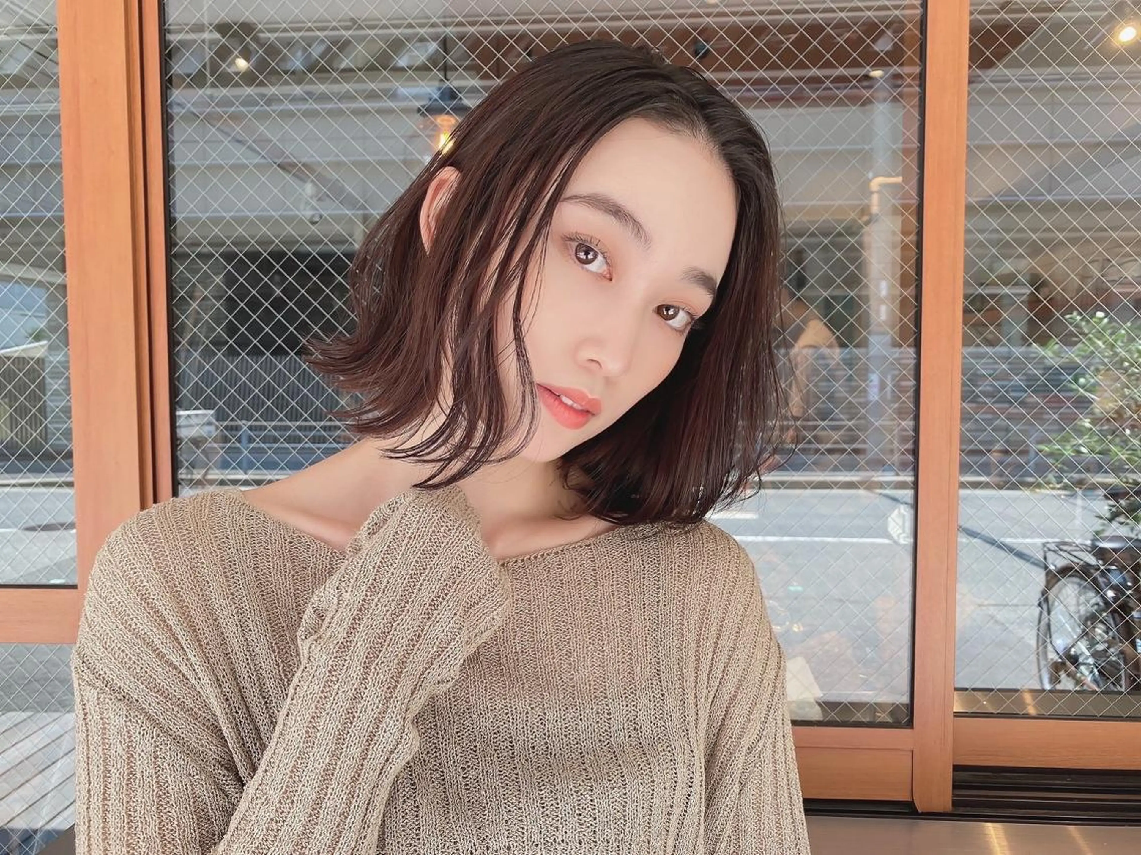 ミディアム カラー rubik's京橋 店のヘアスタイル