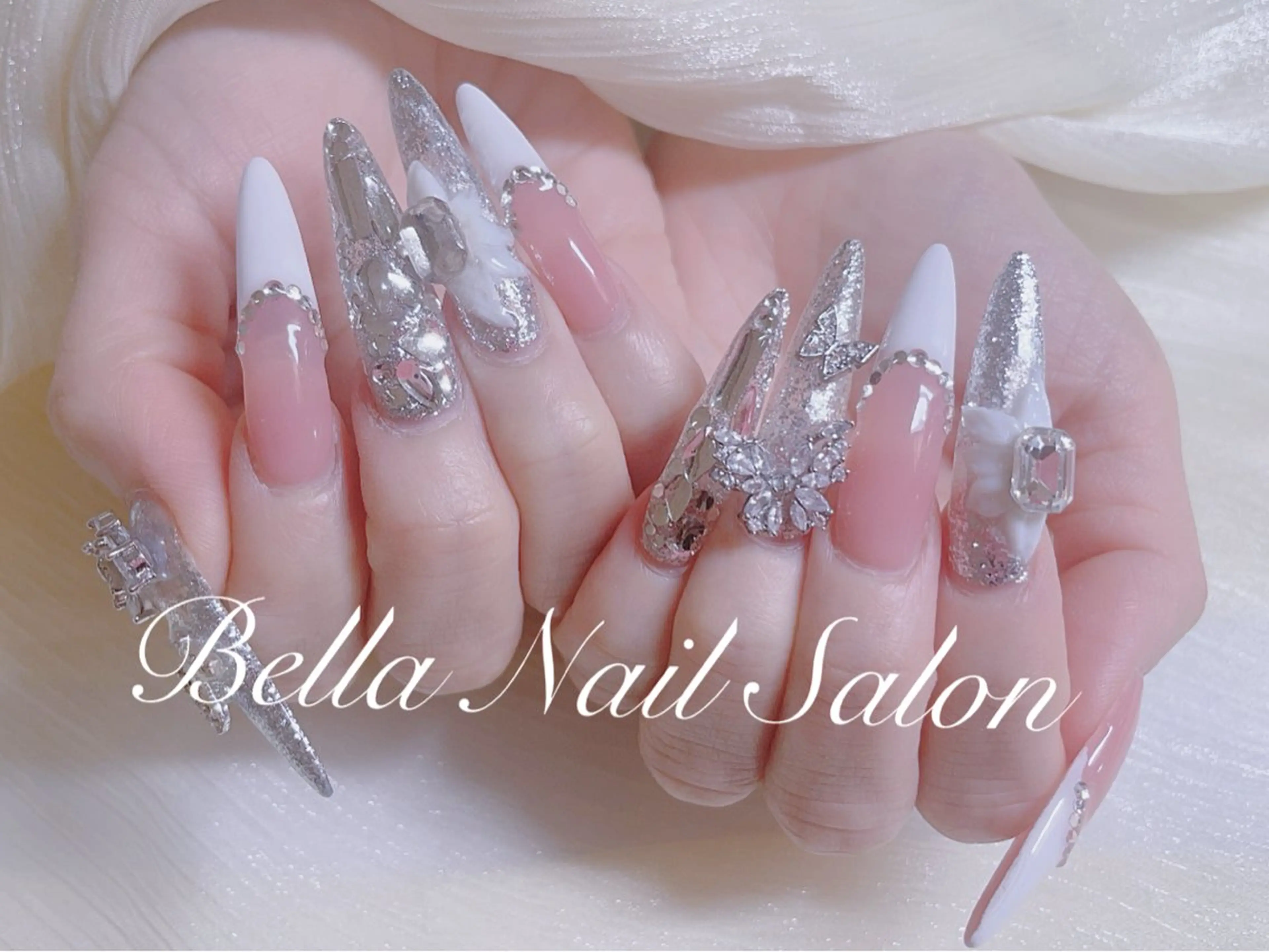 ネイル ハンドネイル Bella Nail Salonパラジェルのネイルデザイン