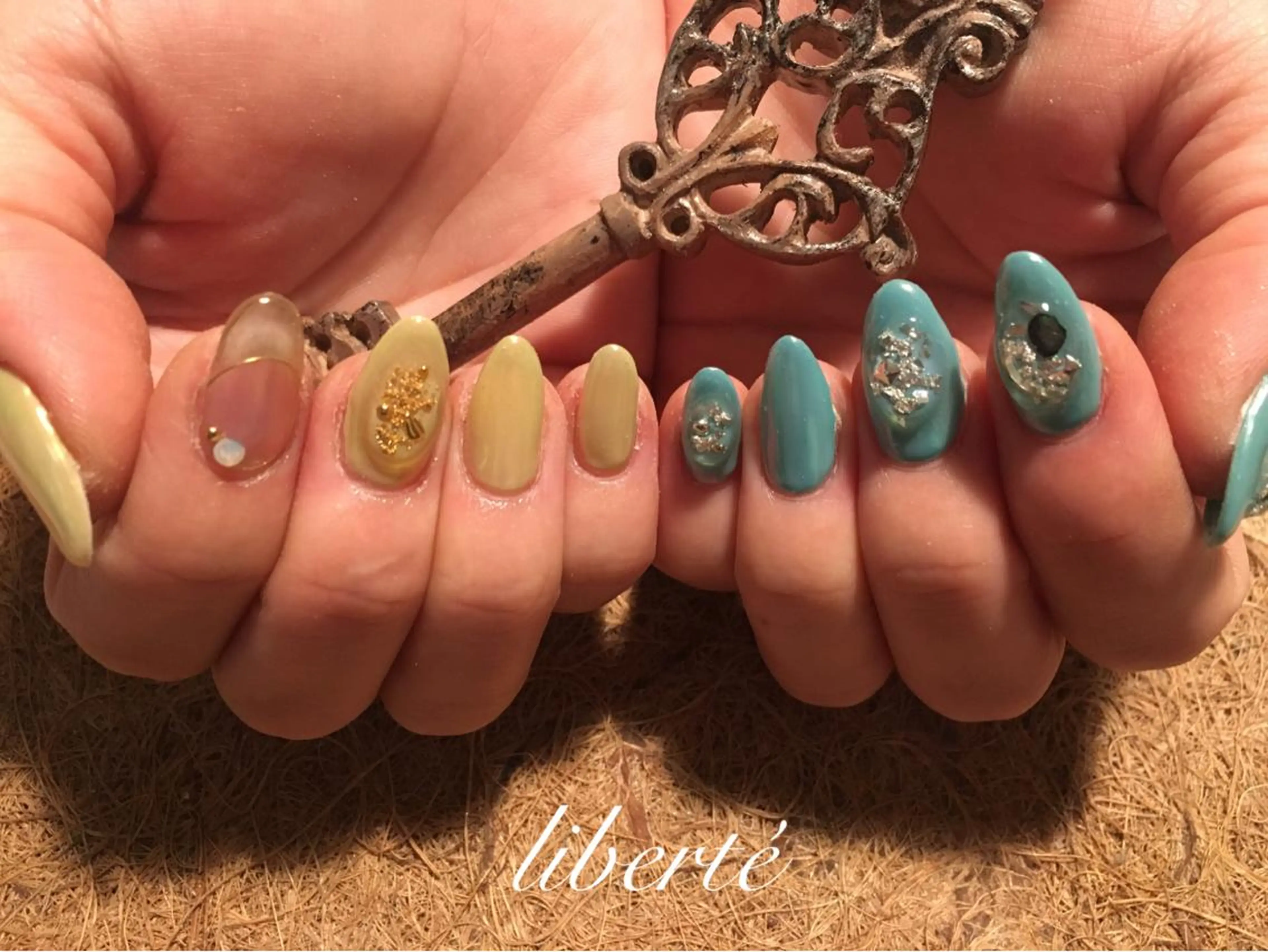 ネイル liberté (リベルテ)のネイルデザイン