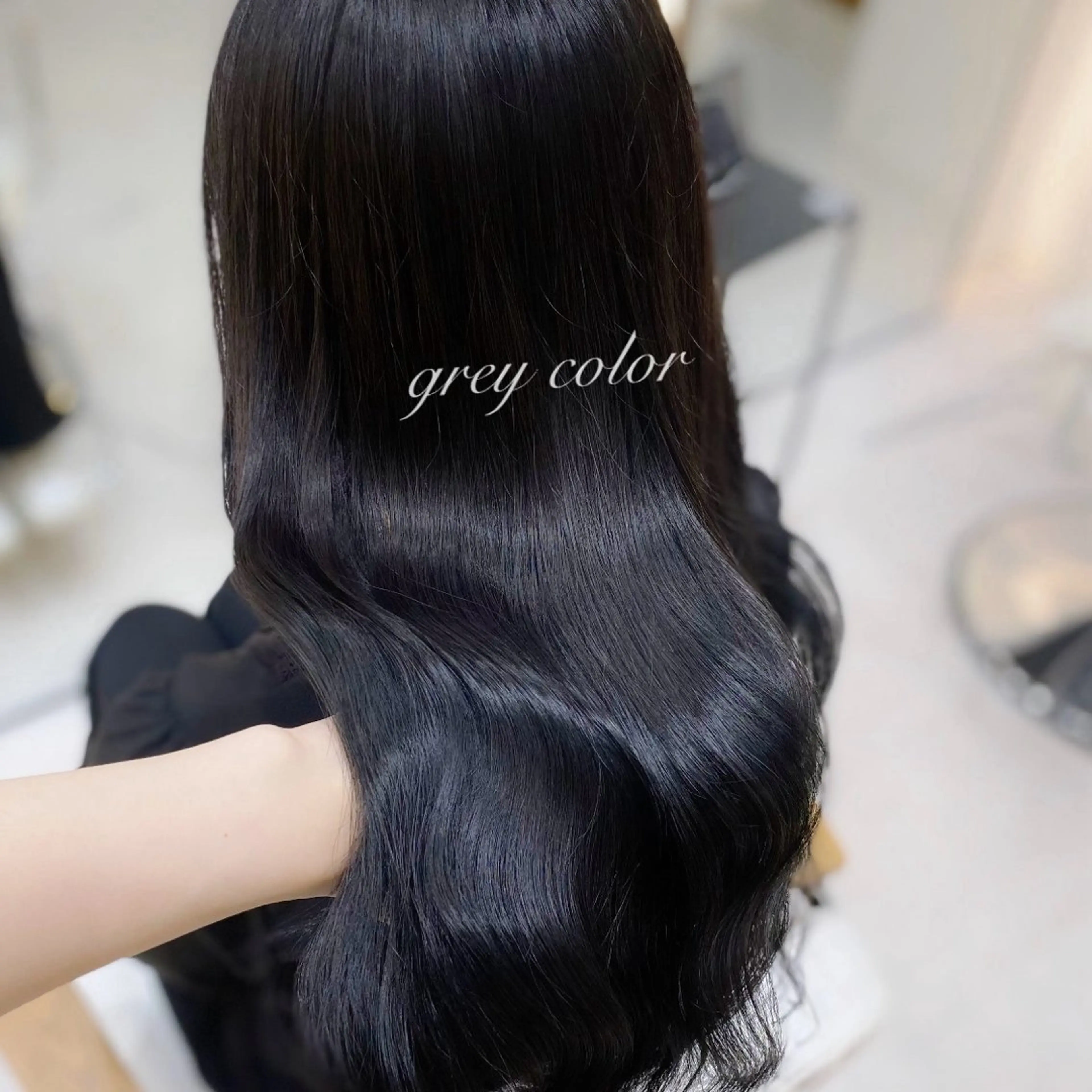 ロング カラー 透明感カラー グレージュ カット ヘアカラー トリートメント 艶髪・透明感カラー・ 韓国ヘア・Yuriのヘアスタイル