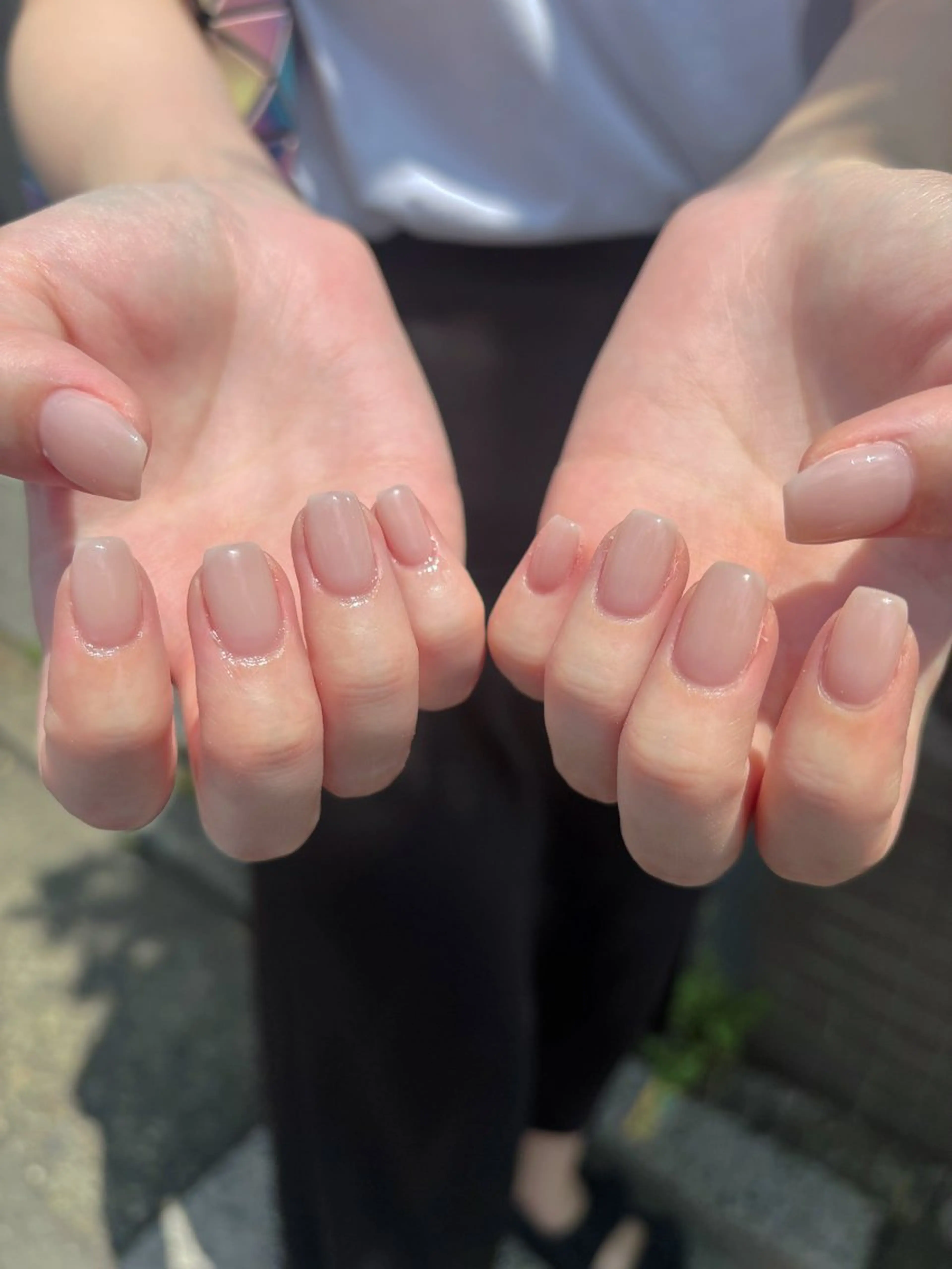 ネイル オフィスネイル ワンカラーネイル シンプルネイル スクエアネイル ハンドネイル ハンドケア 🎀NAIL🎀 AI🪄︎︎◝✩のネイルデザイン