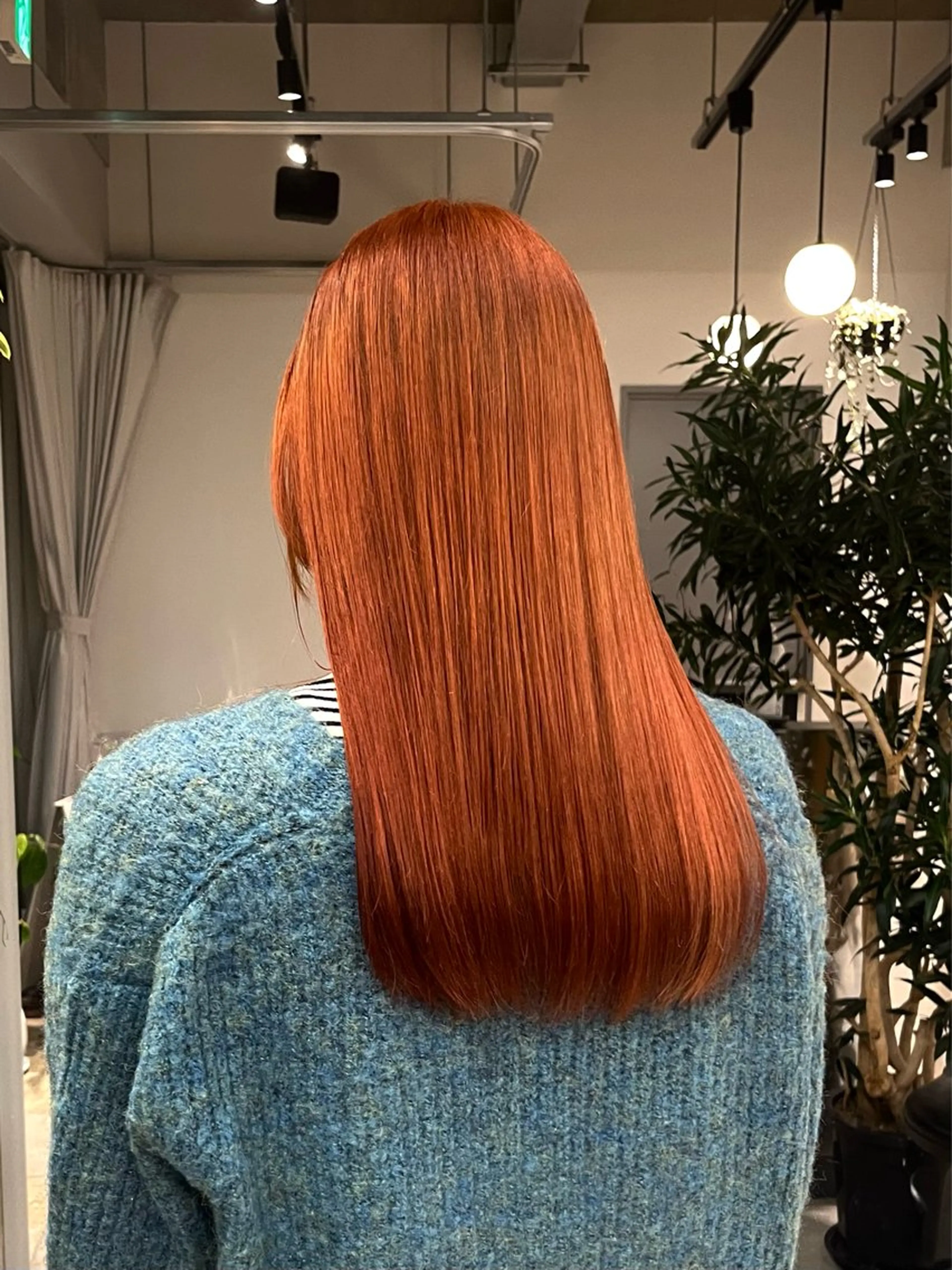 ロング オレンジブラウン BUSH所属・BUSH なかじませりなのヘアスタイル