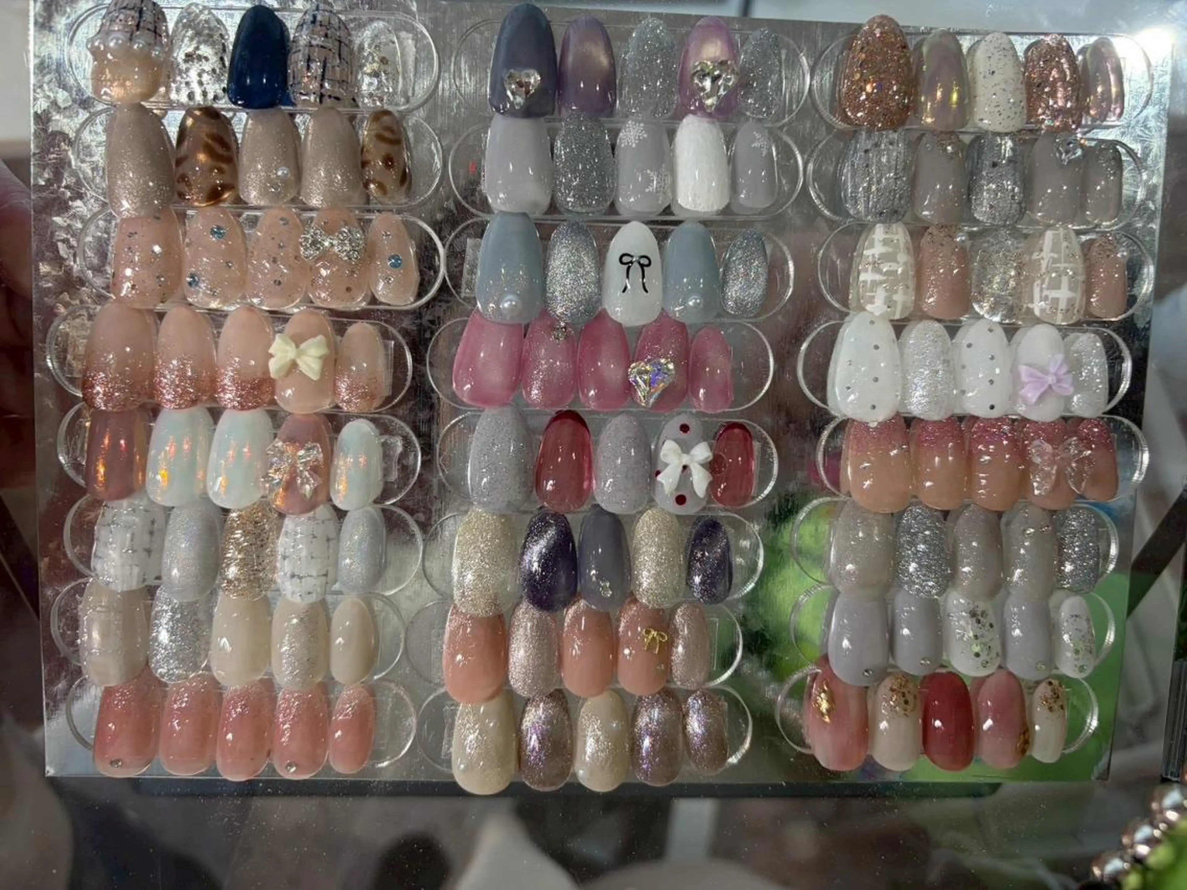 ネイル LIBELLE心斎橋 研修生のネイルデザイン