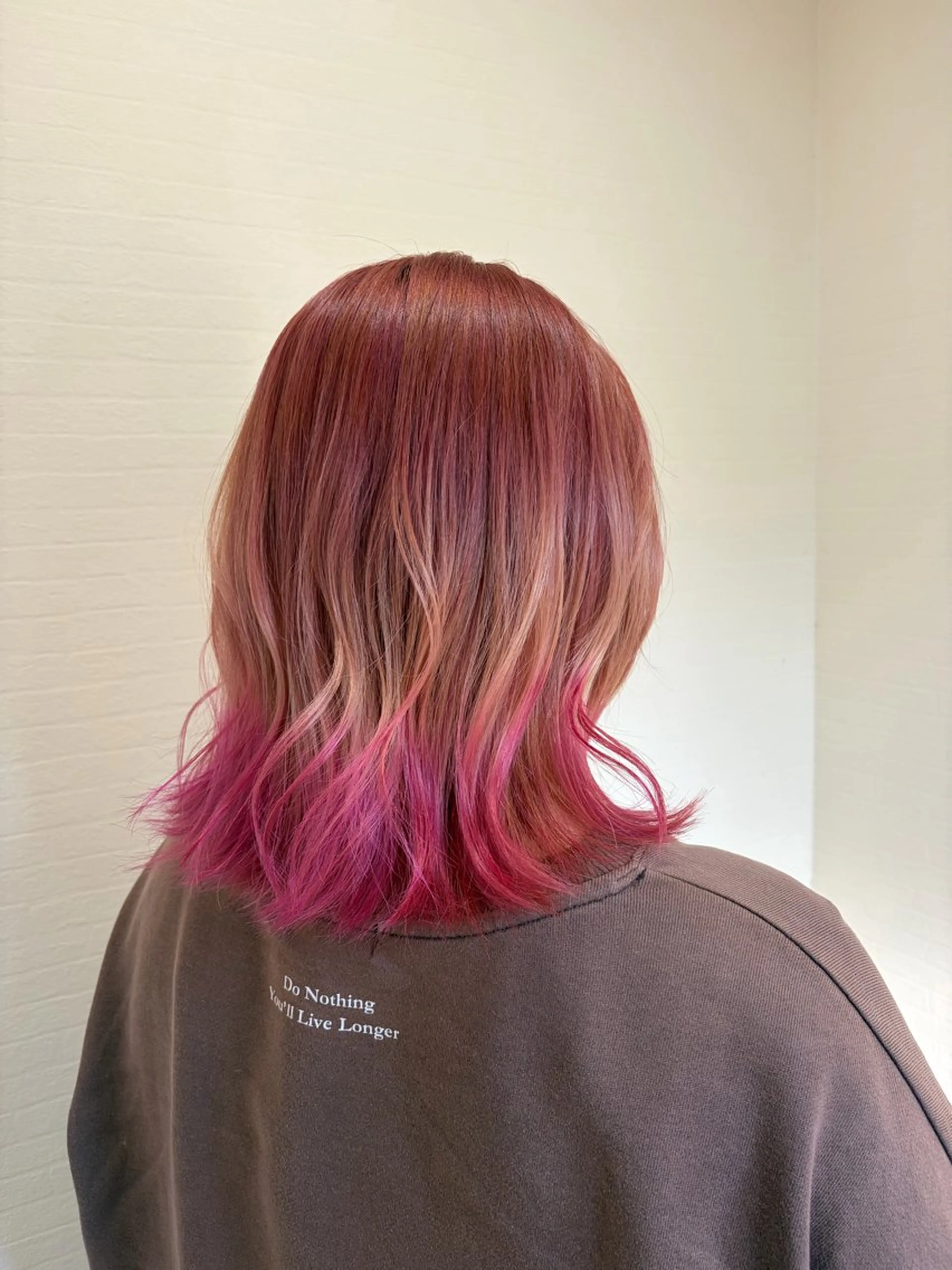 カラー ブリーチ ピンクカラー ヘアカラー Valeur by オシャレ泥棒所属・金森 実海のヘアスタイル