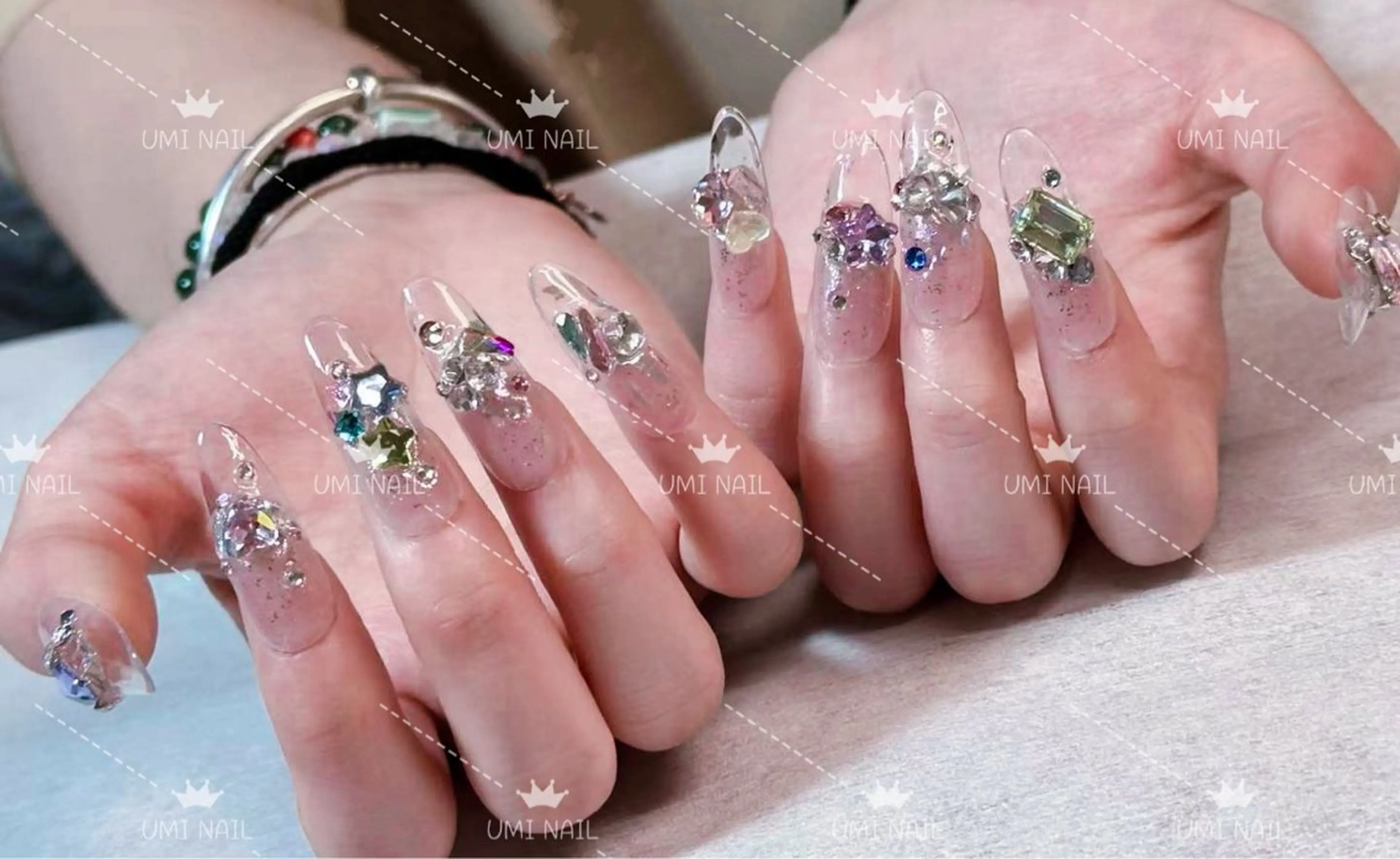 ネイル ハンドネイル ハンドケア LUXE NAIL SALONのネイルデザイン