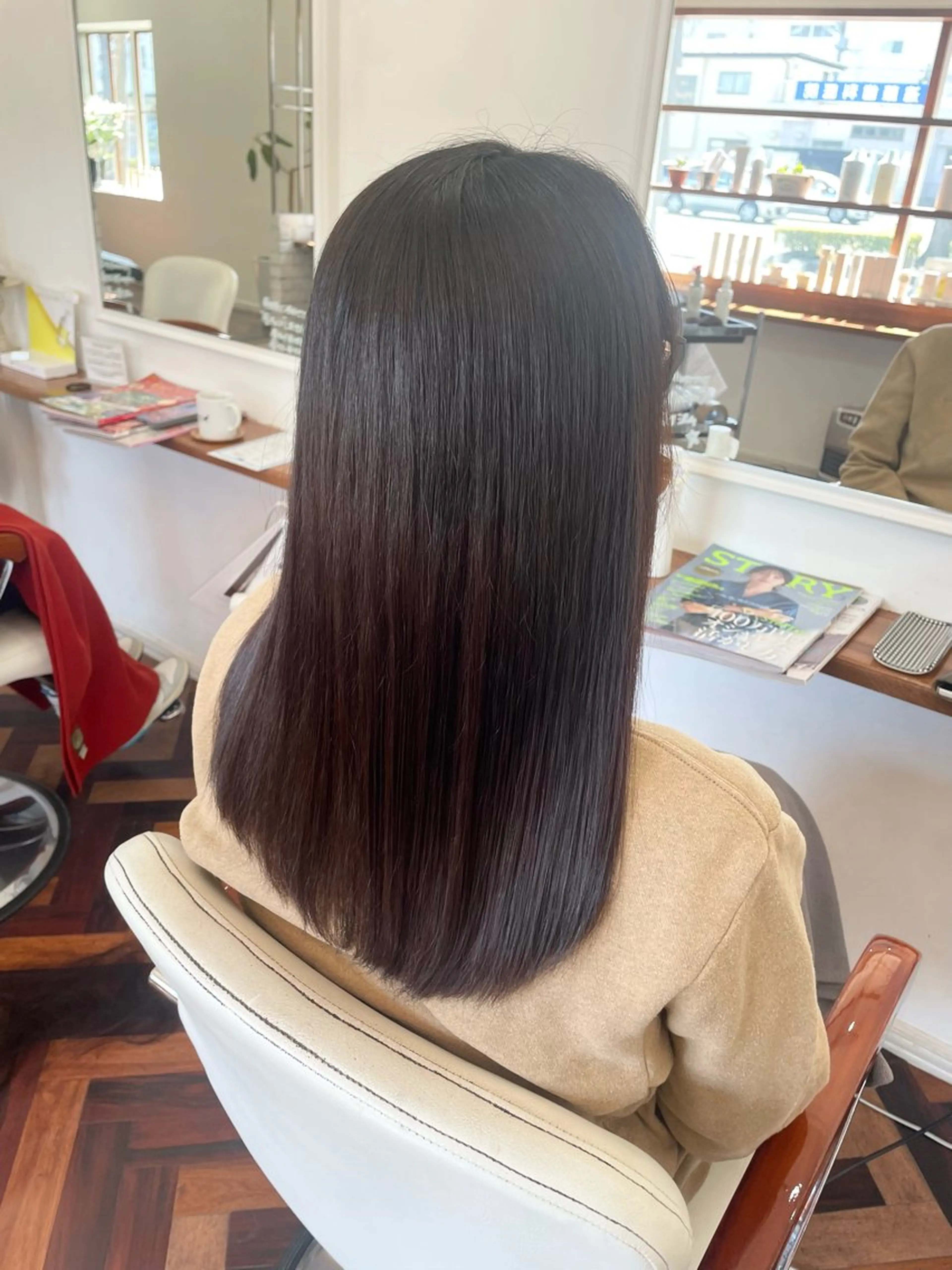 セミロング 髪質改善 トリートメント mopa所属・mopa_kaede 暖色カラー/ロングのヘアスタイル