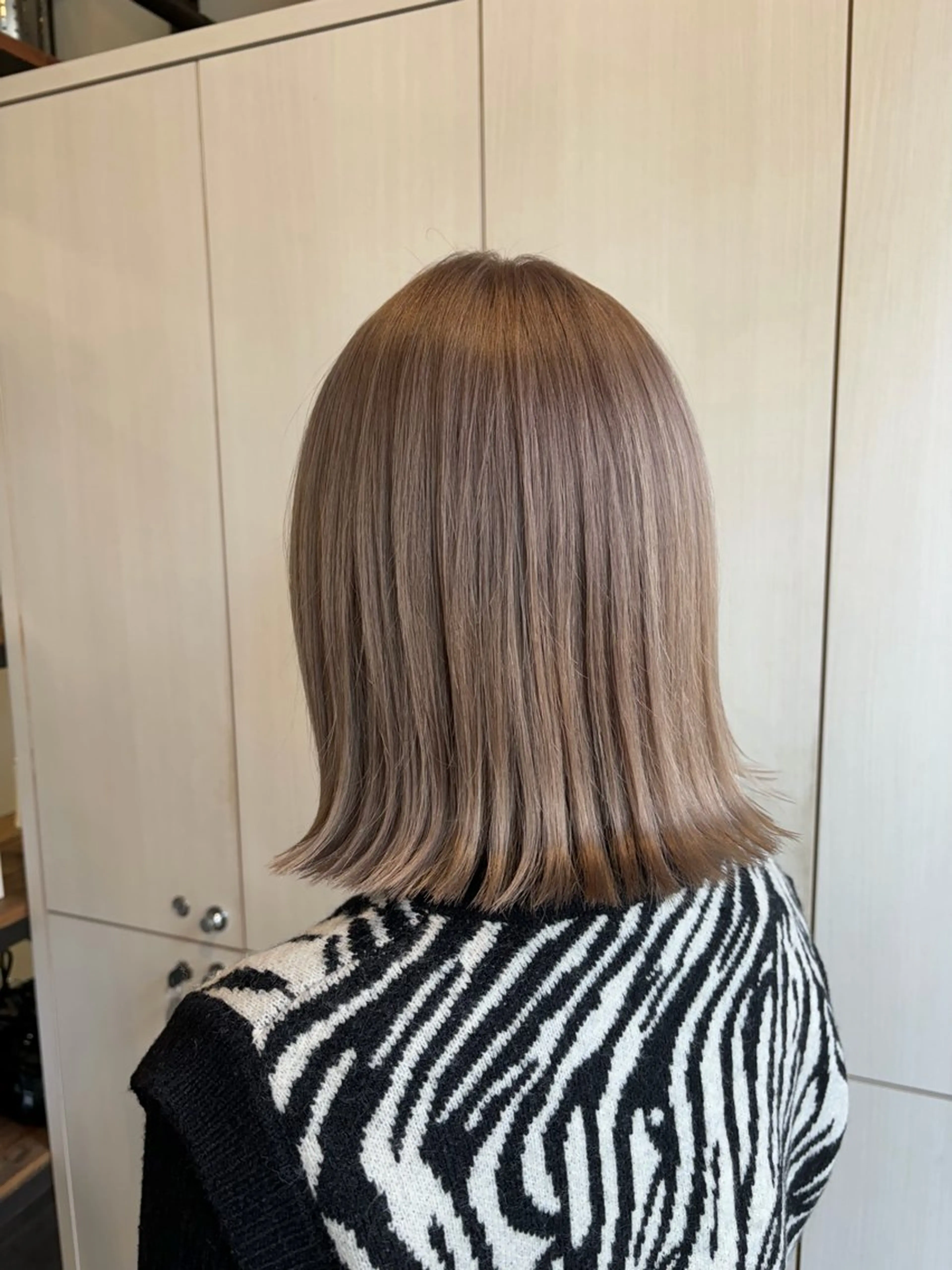 ミディアム カット ヘアカラー たなか もえなのヘアスタイル