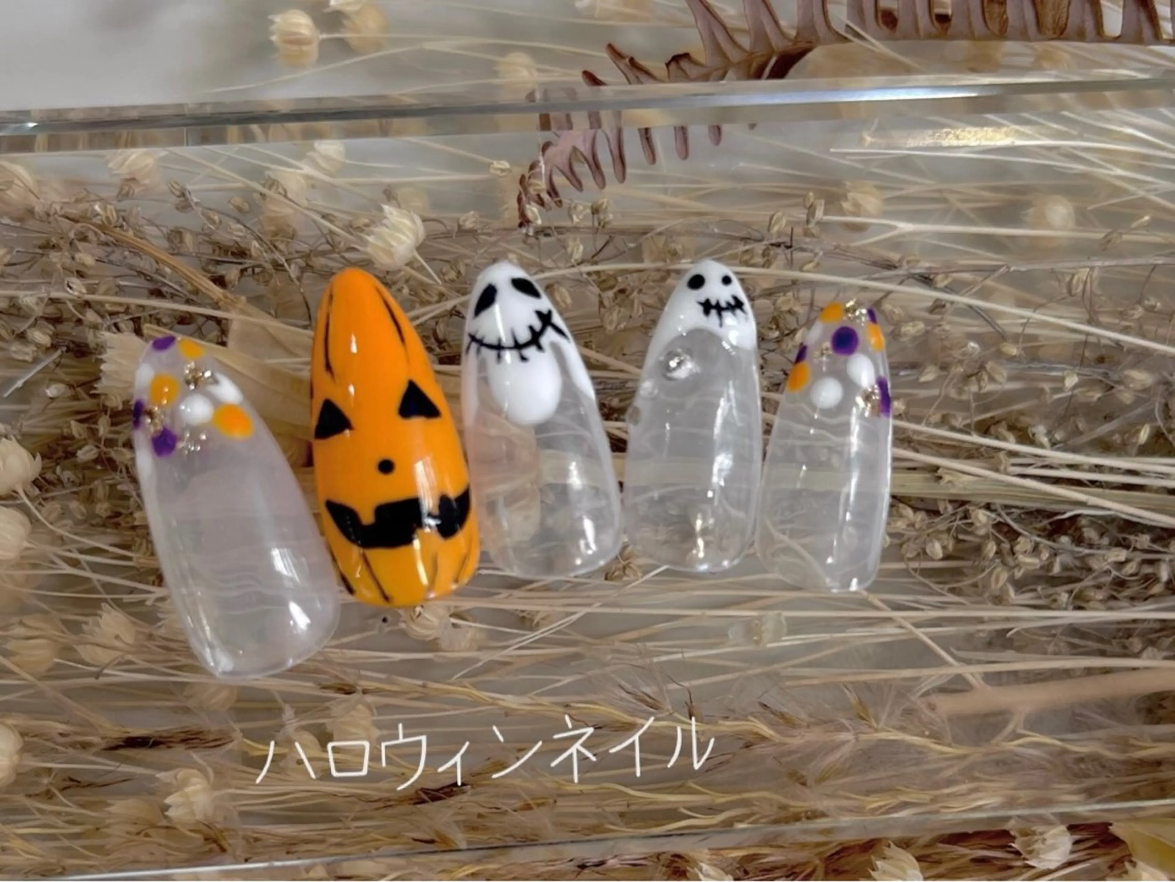 ネイル ハロウィン Queen nail所属・QUEENＮA IＬ JR寺田町1分のネイルデザイン