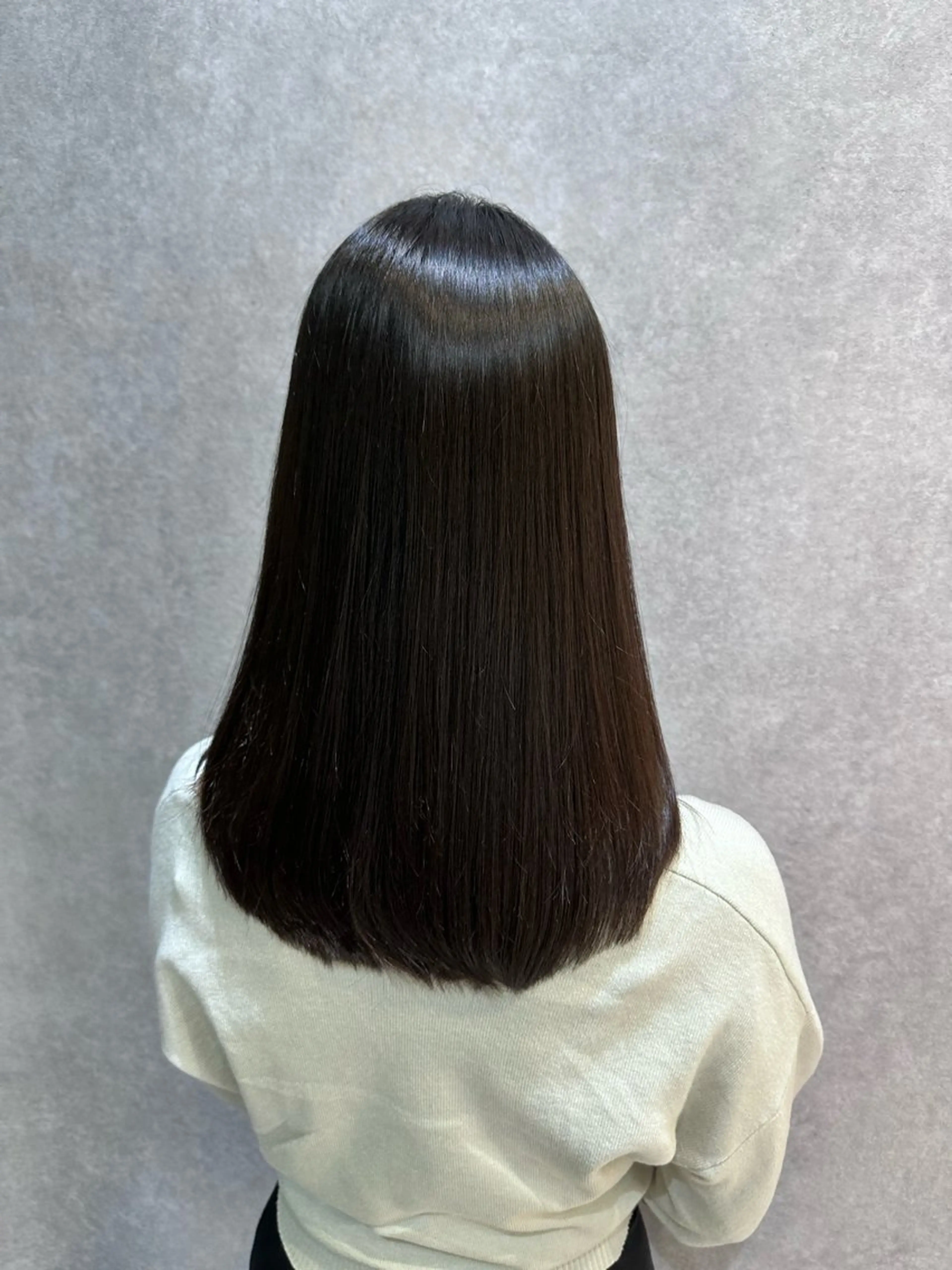 セミロング 🔸縮毛矯正/髪質 改善カラー石崎🔸のヘアスタイル