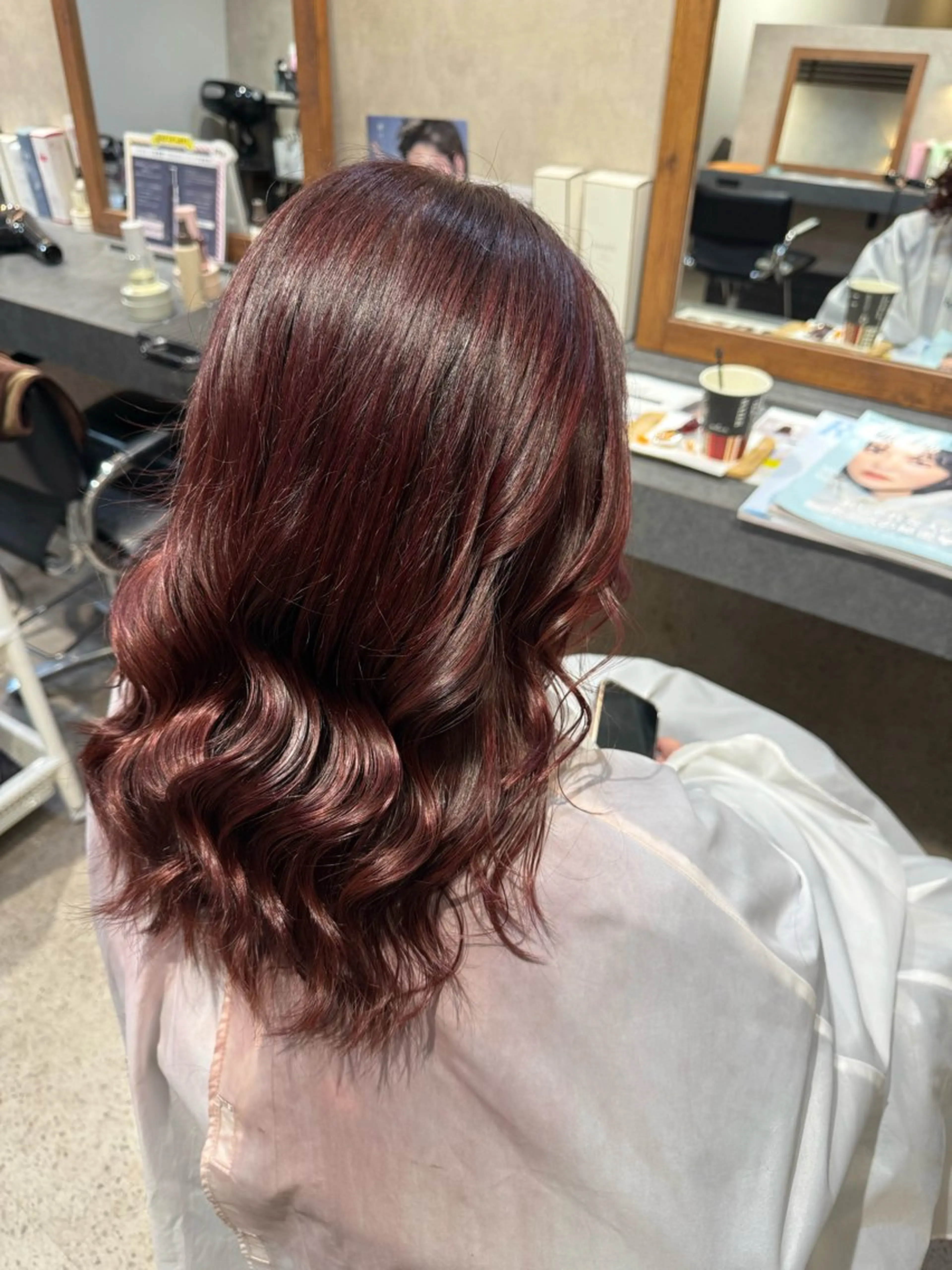 カラー SOL by INFINI所属・明 (めい)のヘアスタイル