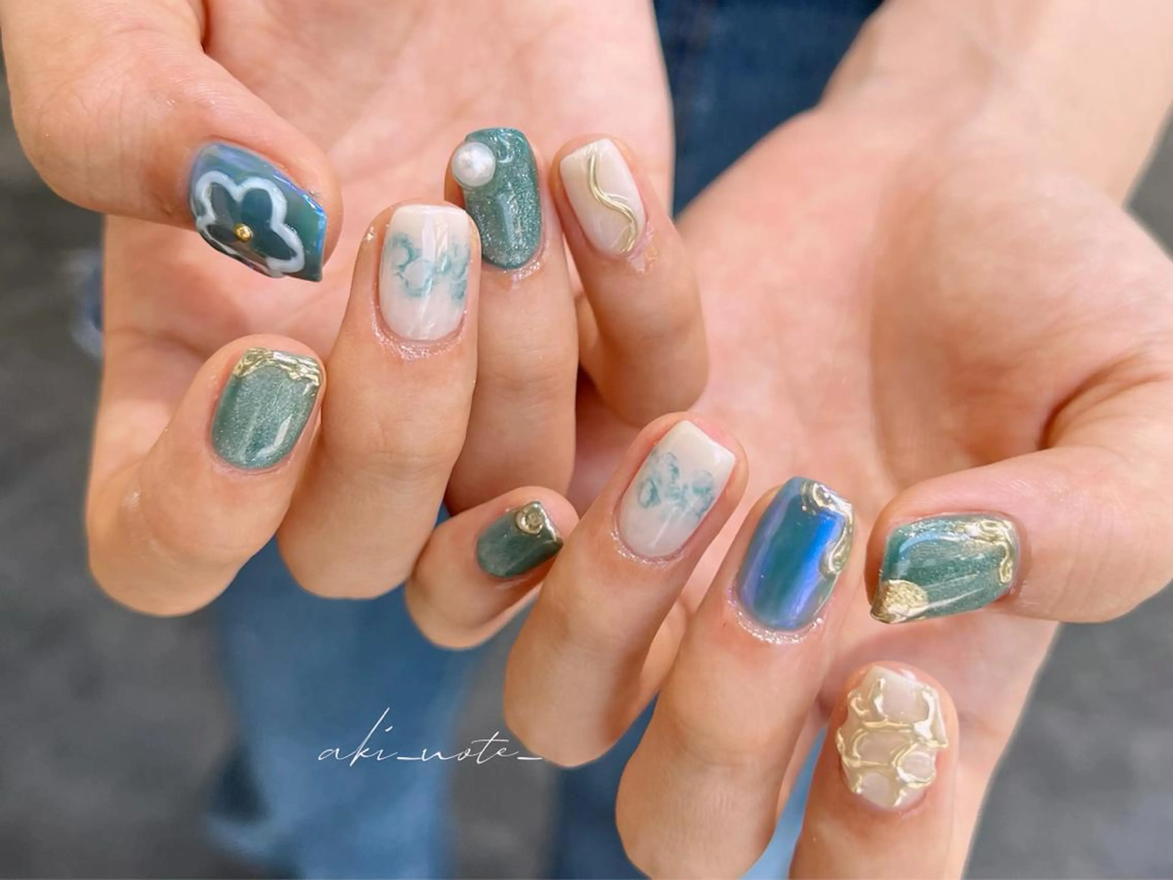 ネイル ハンドネイル フットネイル GRANDE大須 栄/店長 aki🌙のネイルデザイン