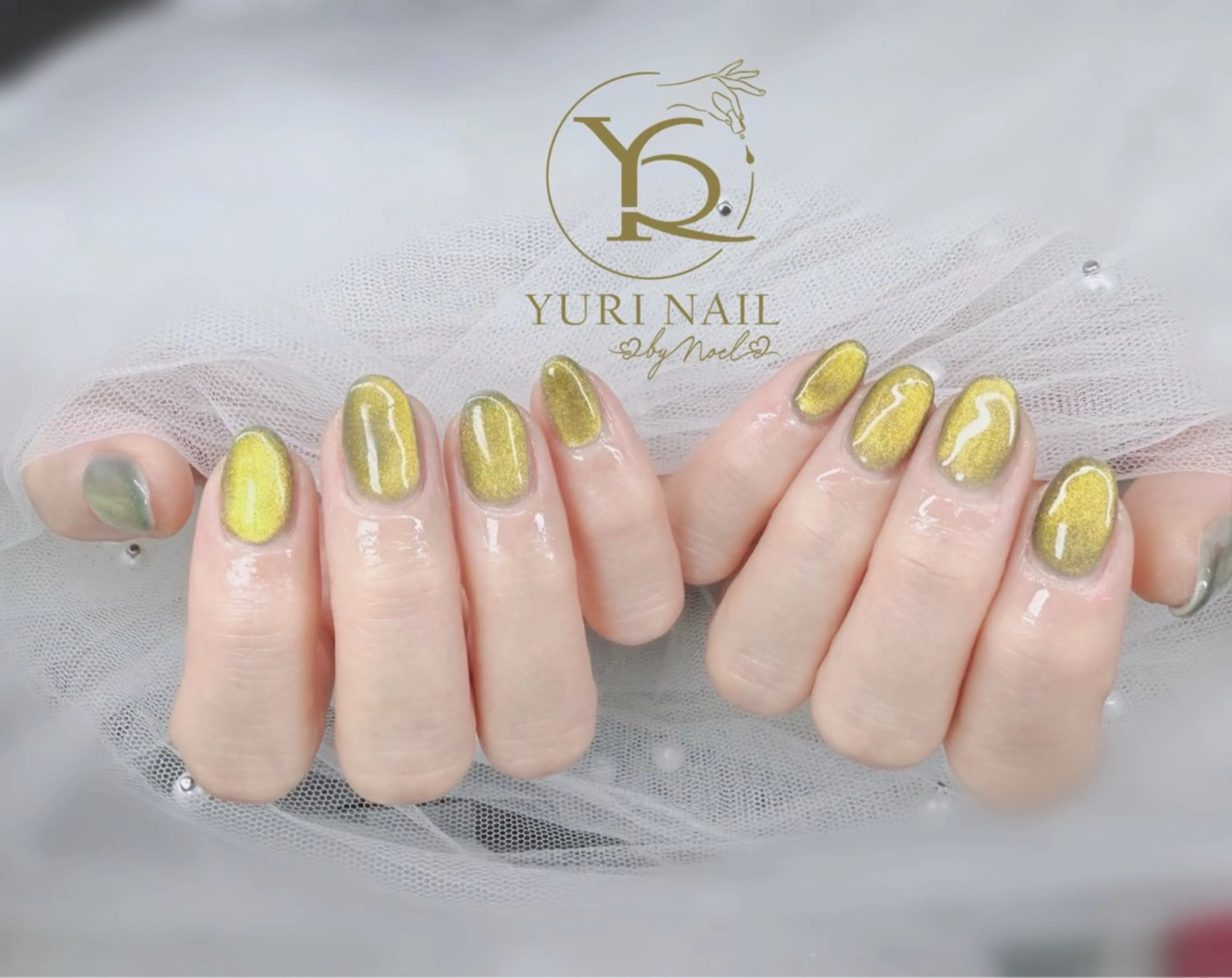 ネイル オーロラネイル ブルー チークネイル フットネイル フレンチネイル ハンドネイル フットネイル ハンドケア YURI Nail Narita所属・YURI Nail NARITAのネイルデザイン