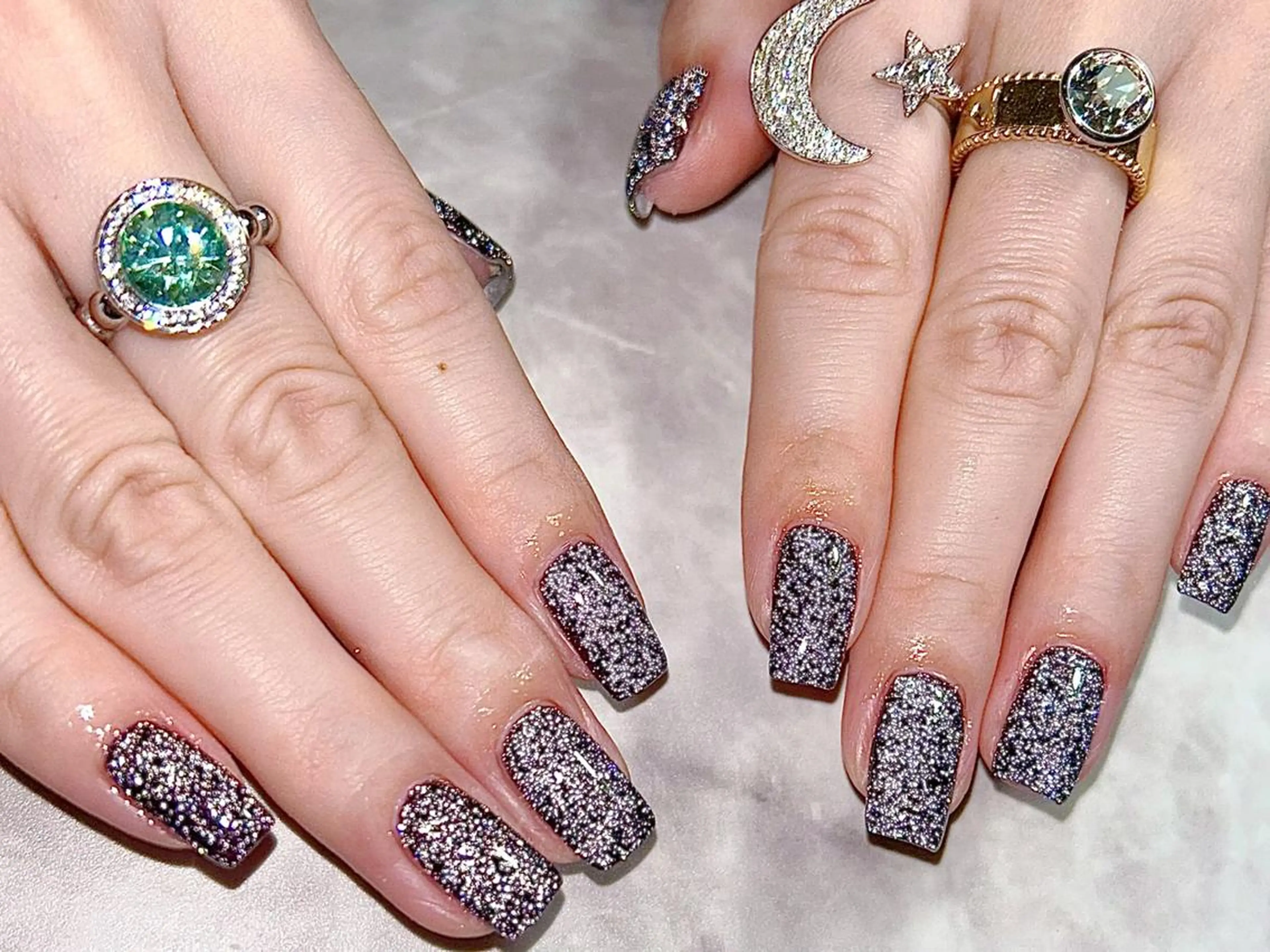 ネイル ハンドネイル REBEST 天王寺のネイルデザイン