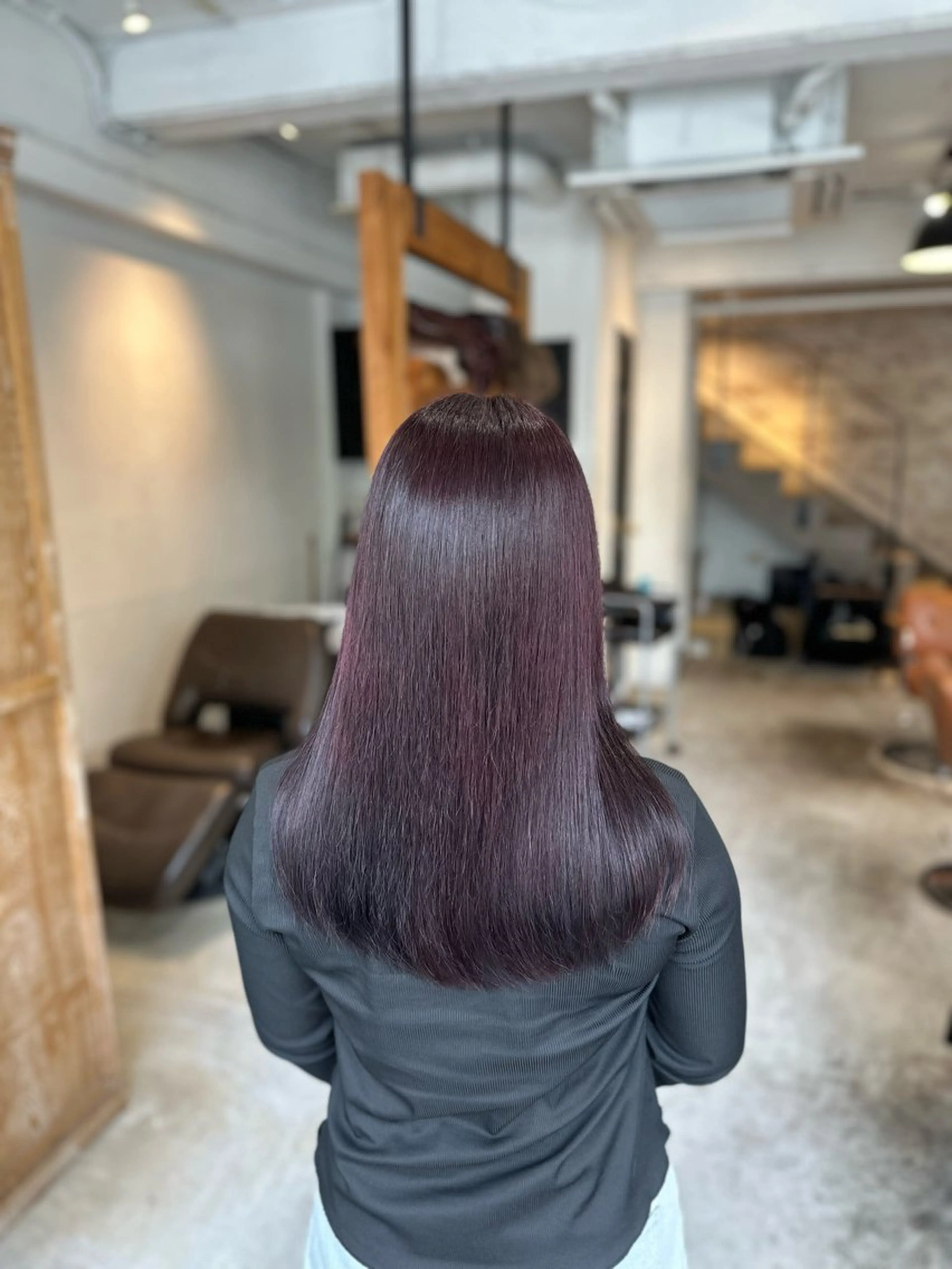 セミロング ヘアカラー トリートメント PARIS hair salon所属・秋葉原　柏木絢汰 ✨当日予約okのヘアスタイル