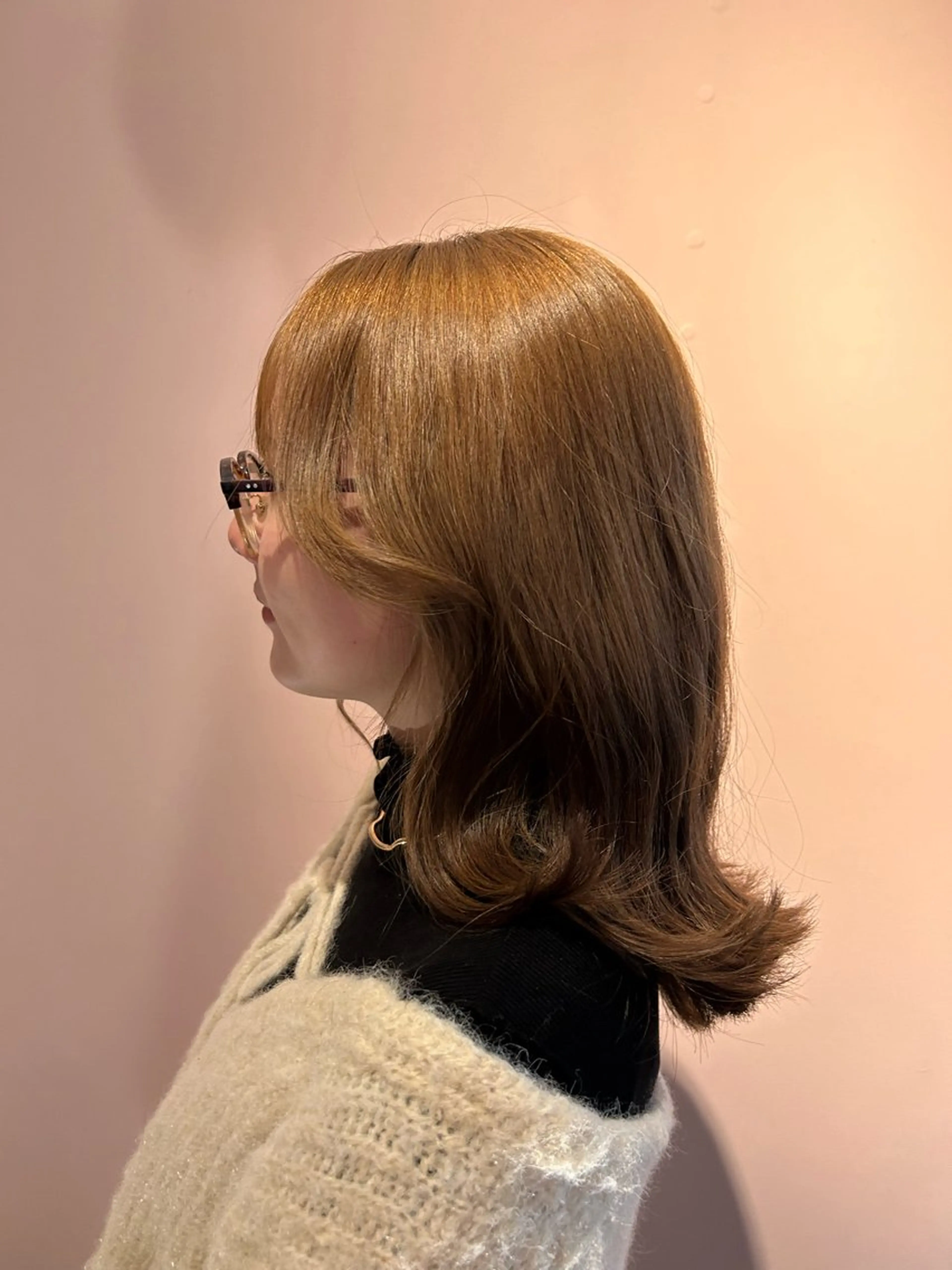 セミロング 顔周りカット レイヤーカット KOKOKARAhair所属・斉藤 優月のヘアスタイル