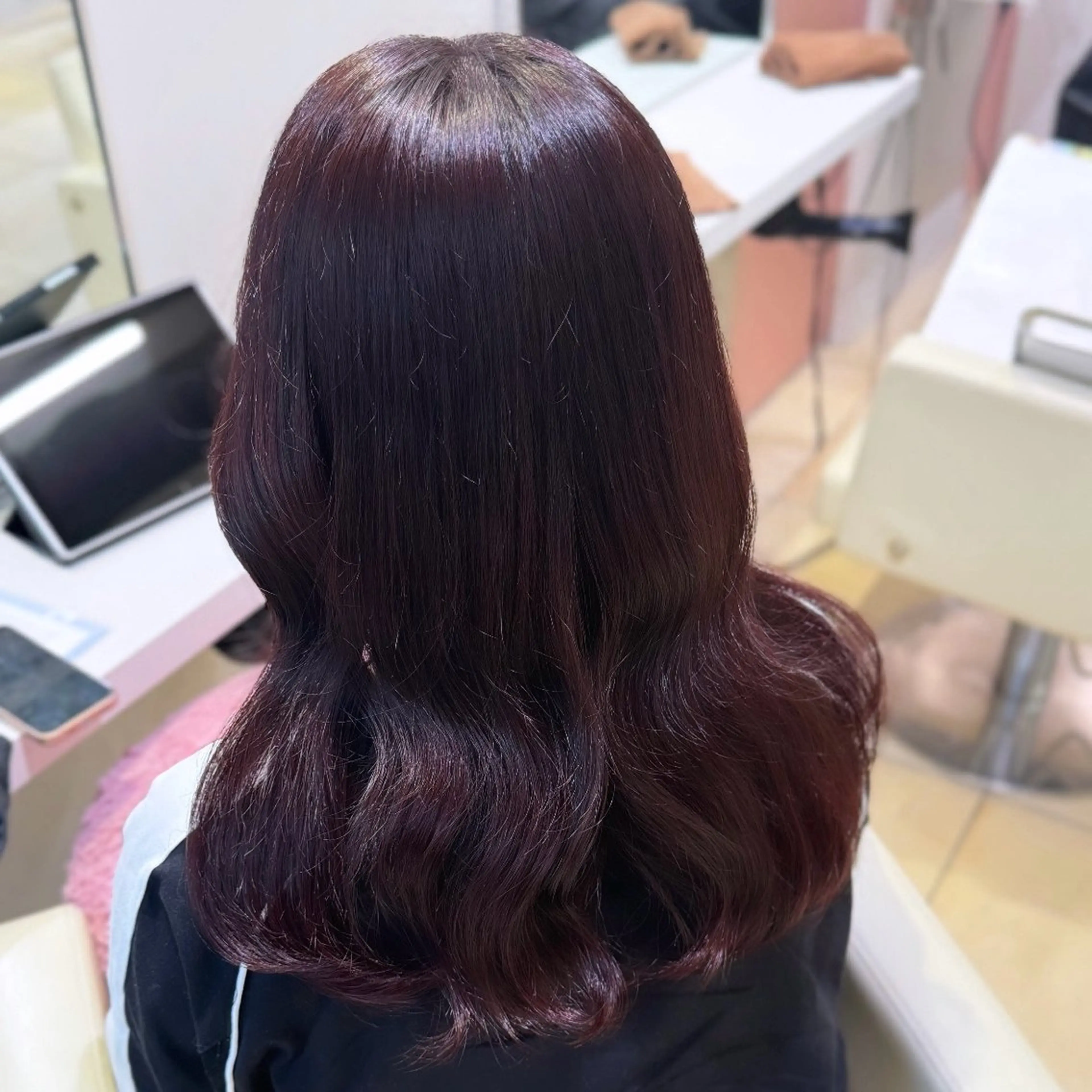 ロング ヘアカラー トリートメント 🐈‍⬛カチモリ/暖 色/𝐌𝐢𝐤𝐮のヘアスタイル