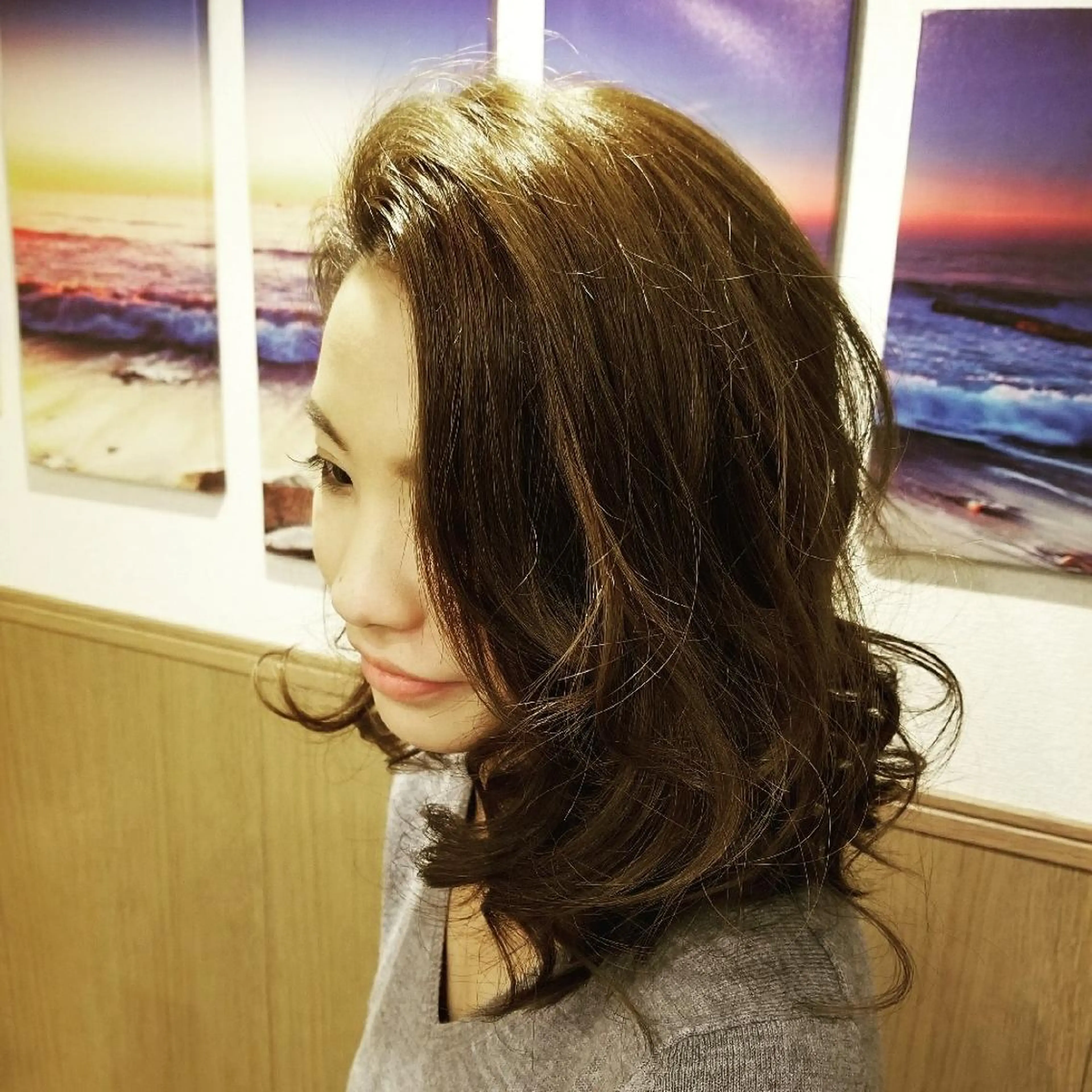 セミロング カラー アッシュ ベージュカラー ブルーカラー ブルーアッシュ 透明感カラー spa hair  ark 富井直美のヘアスタイル