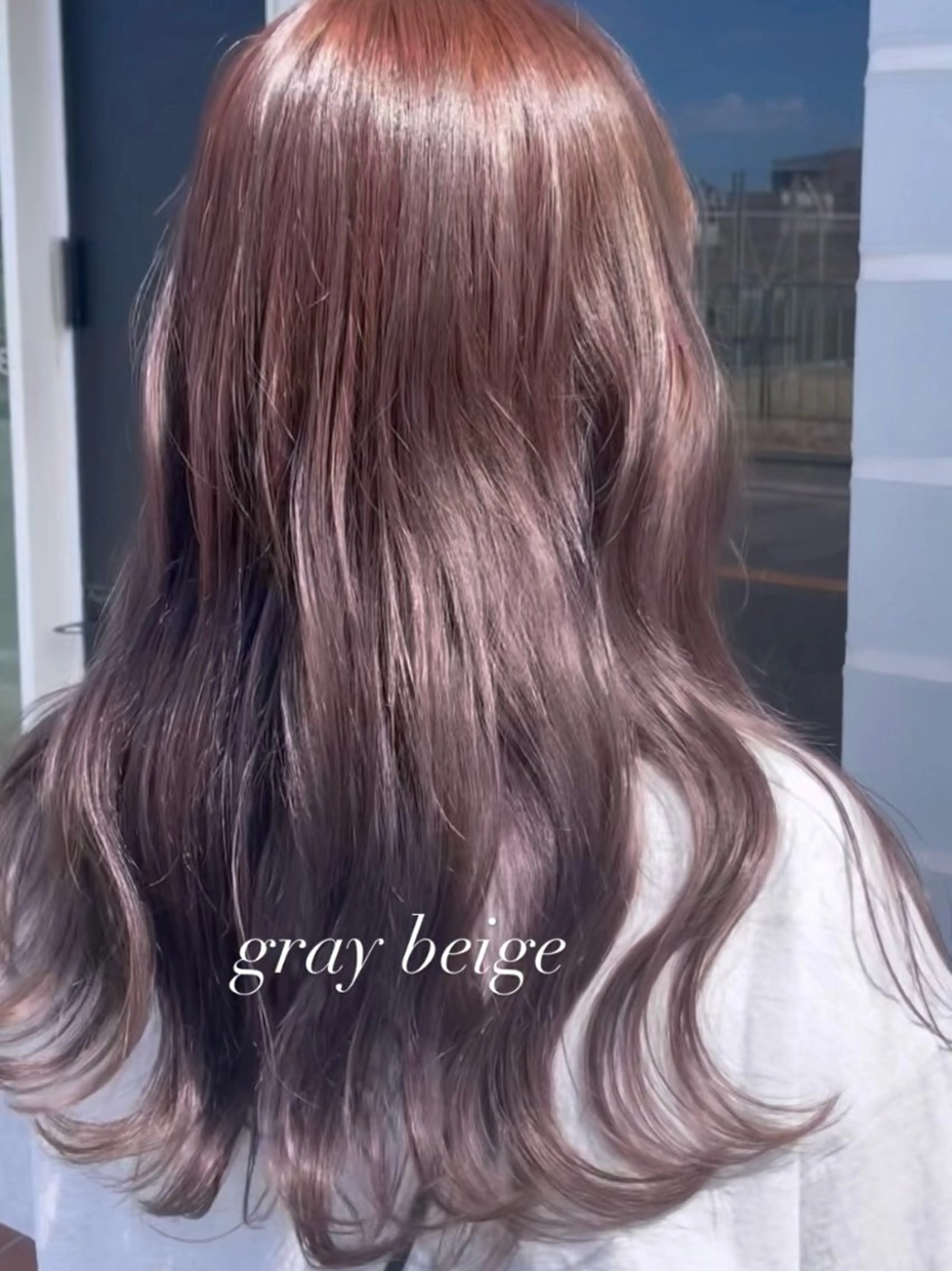 セミロング ARARE HAIR みゆきのヘアスタイル