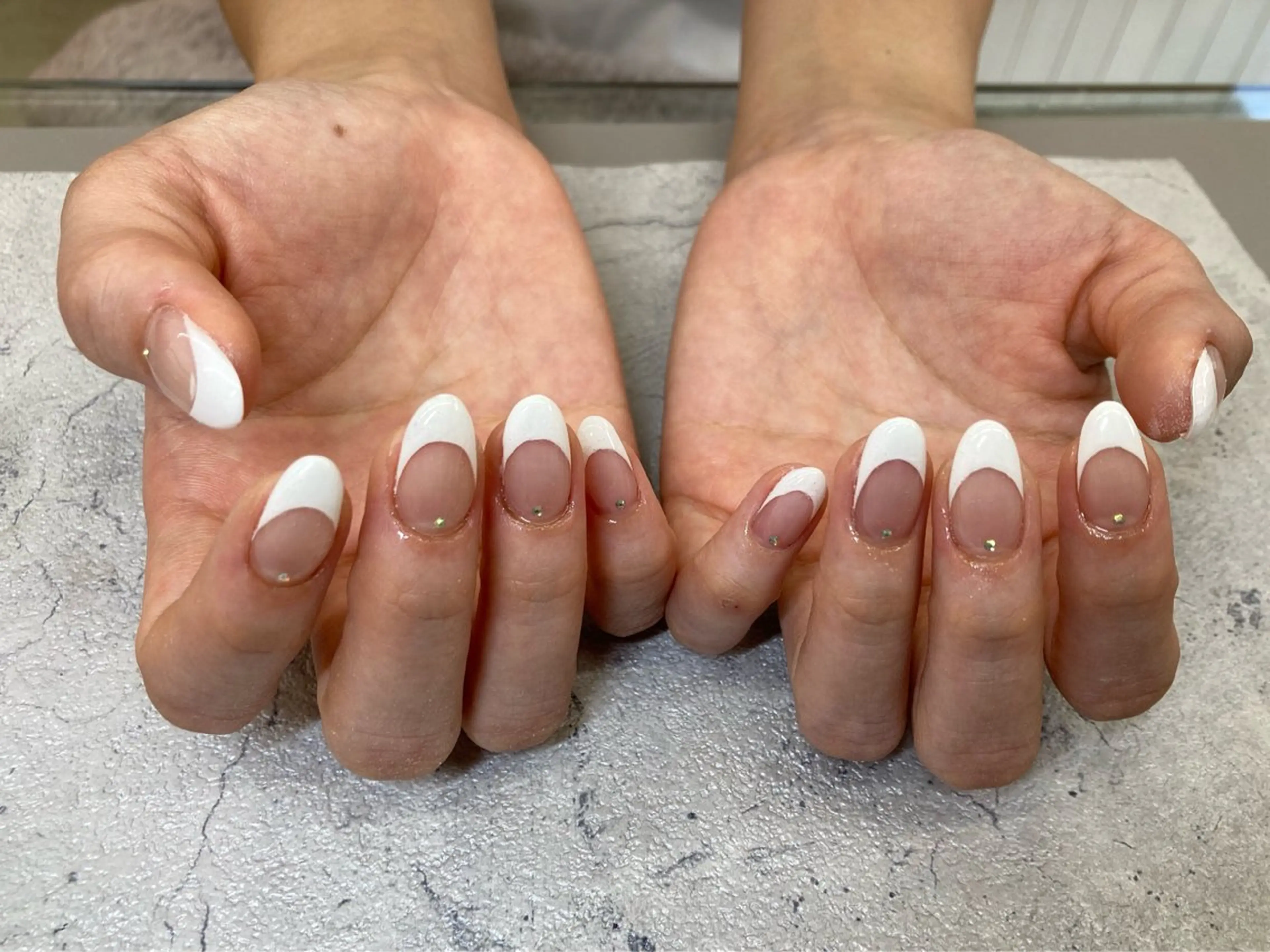 ネイル フレンチネイル Maple所属・Maple saronのネイルデザイン