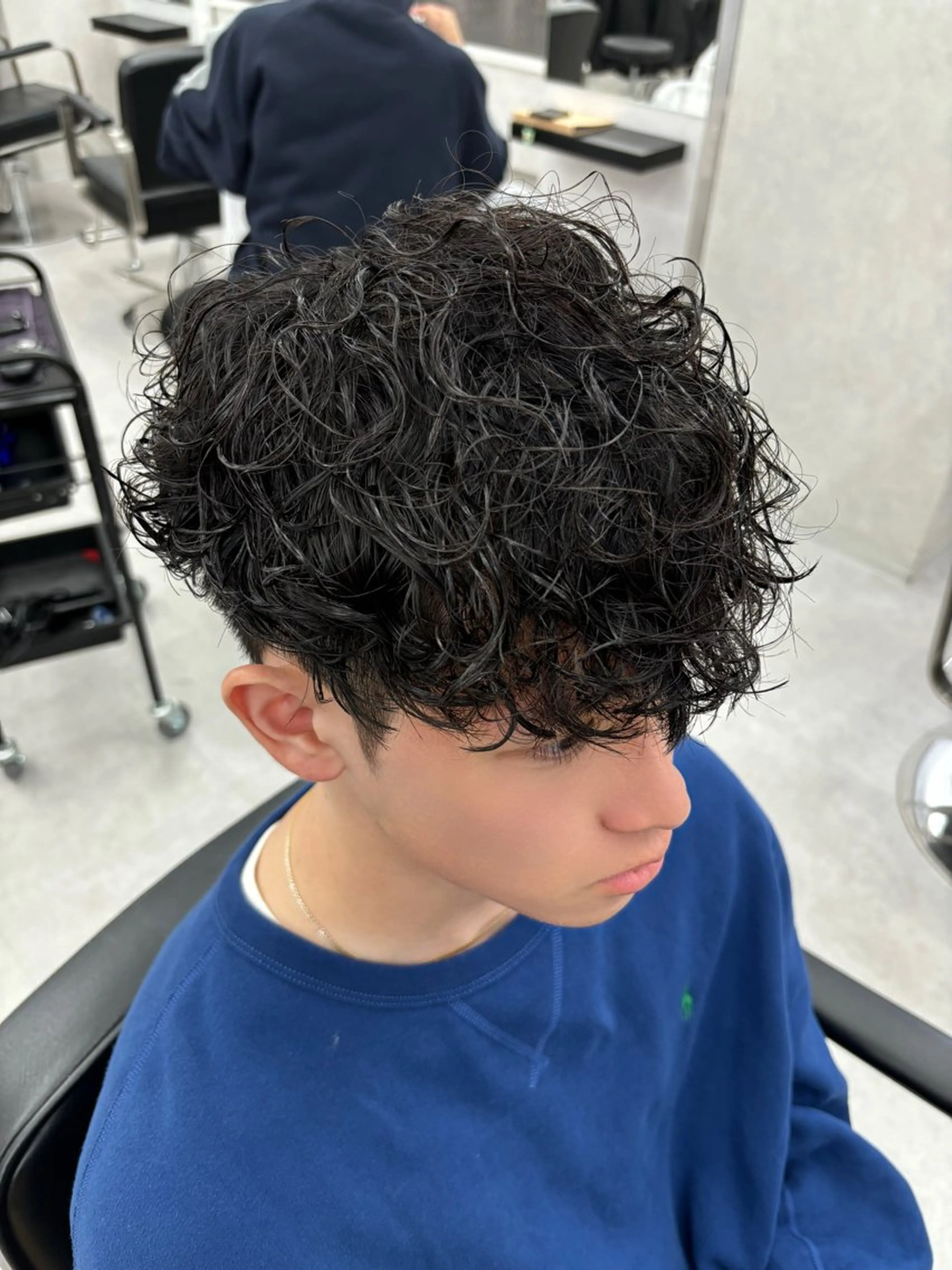 ショート パーマ カット パーマ 岩井 虎大郎のヘアスタイル