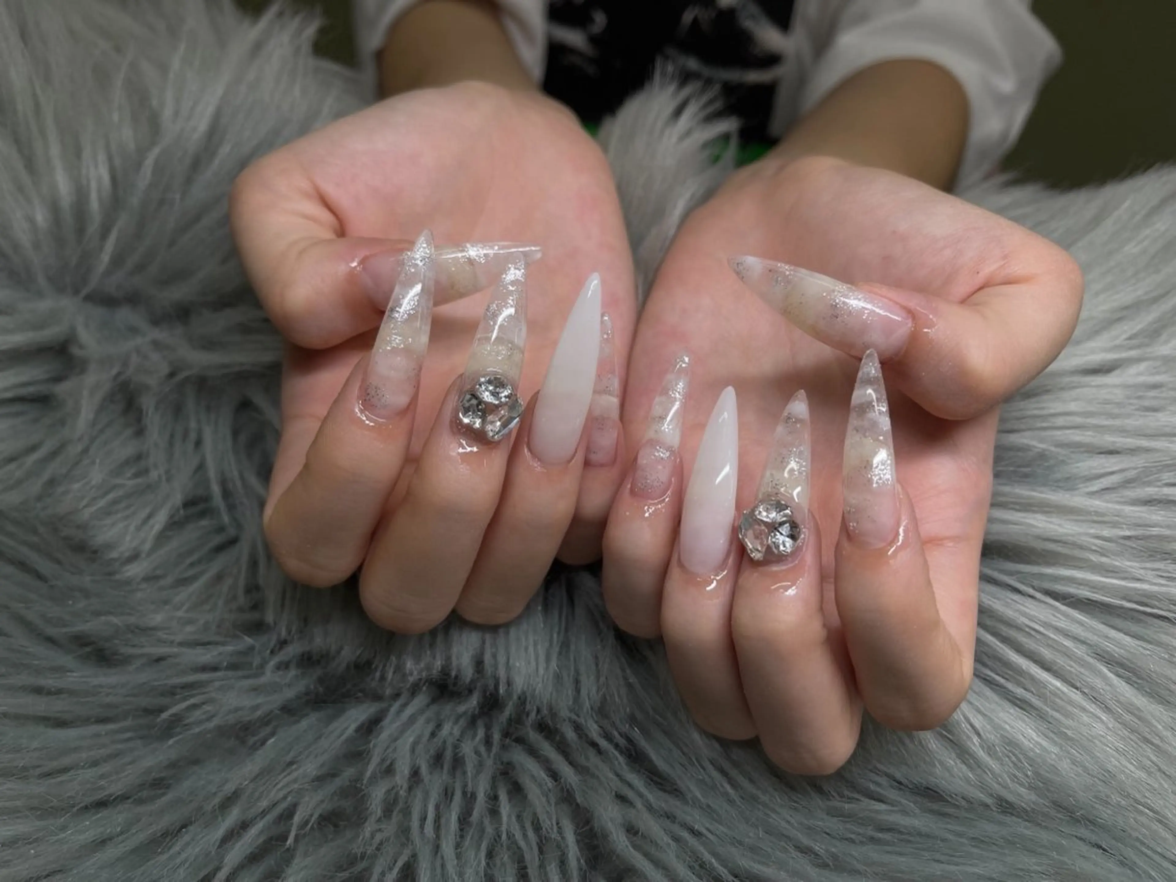 ネイル PEEKABOO京橋 EYE&NAILのマツエク・マツパデザイン