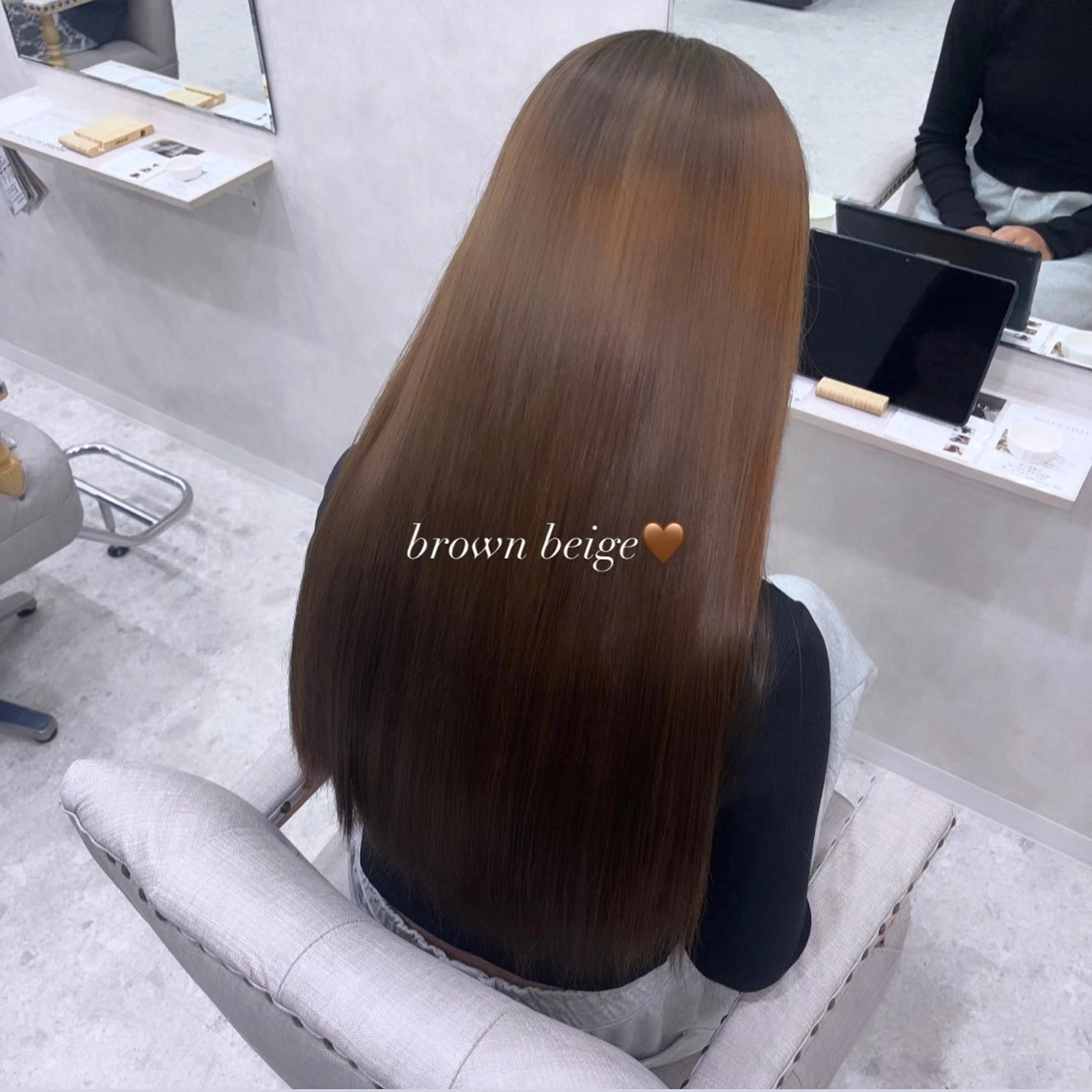 ロング ヘアカラー 木村 紅愛のヘアスタイル