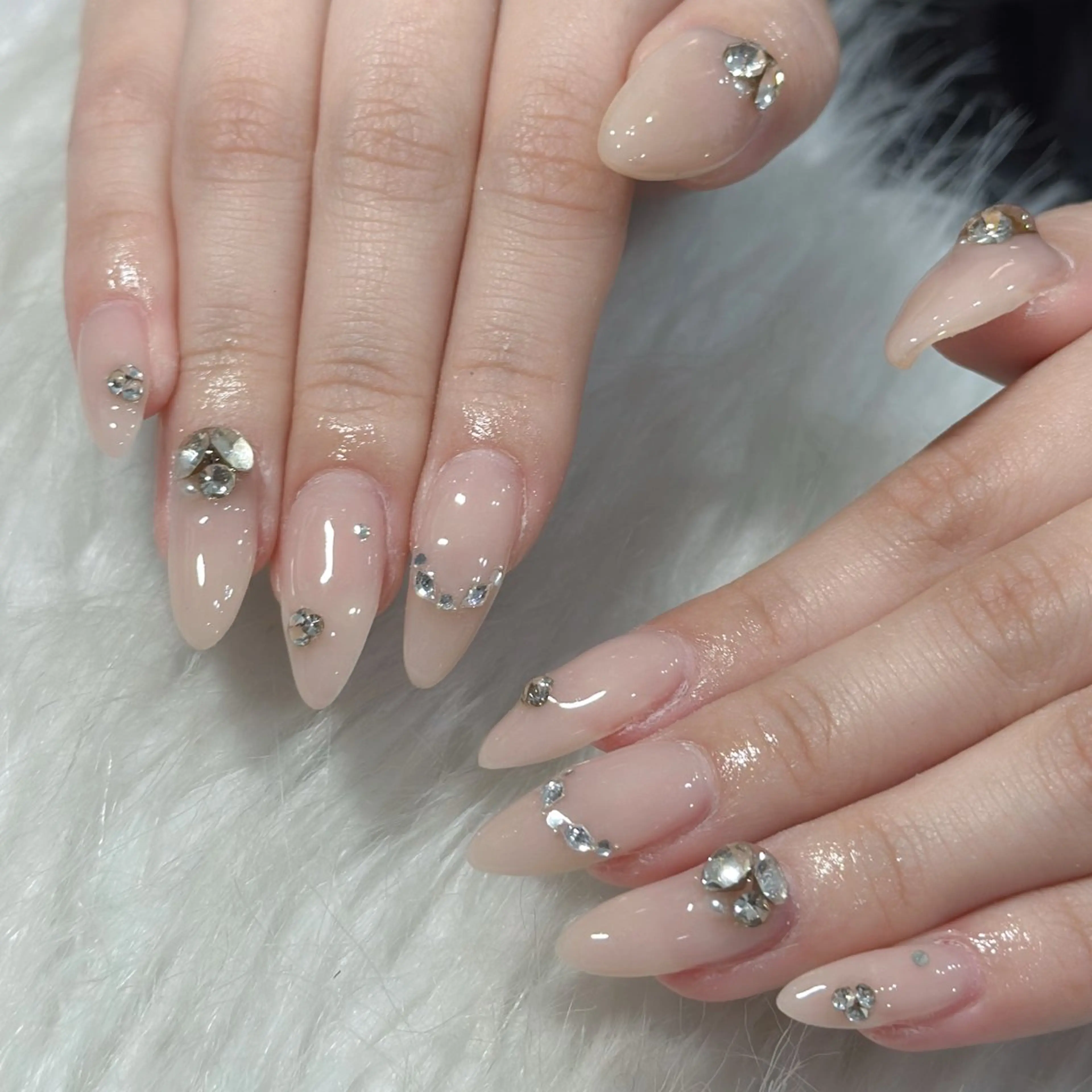 ネイル ハンドネイル フットネイル LAVISH nanamiのネイルデザイン