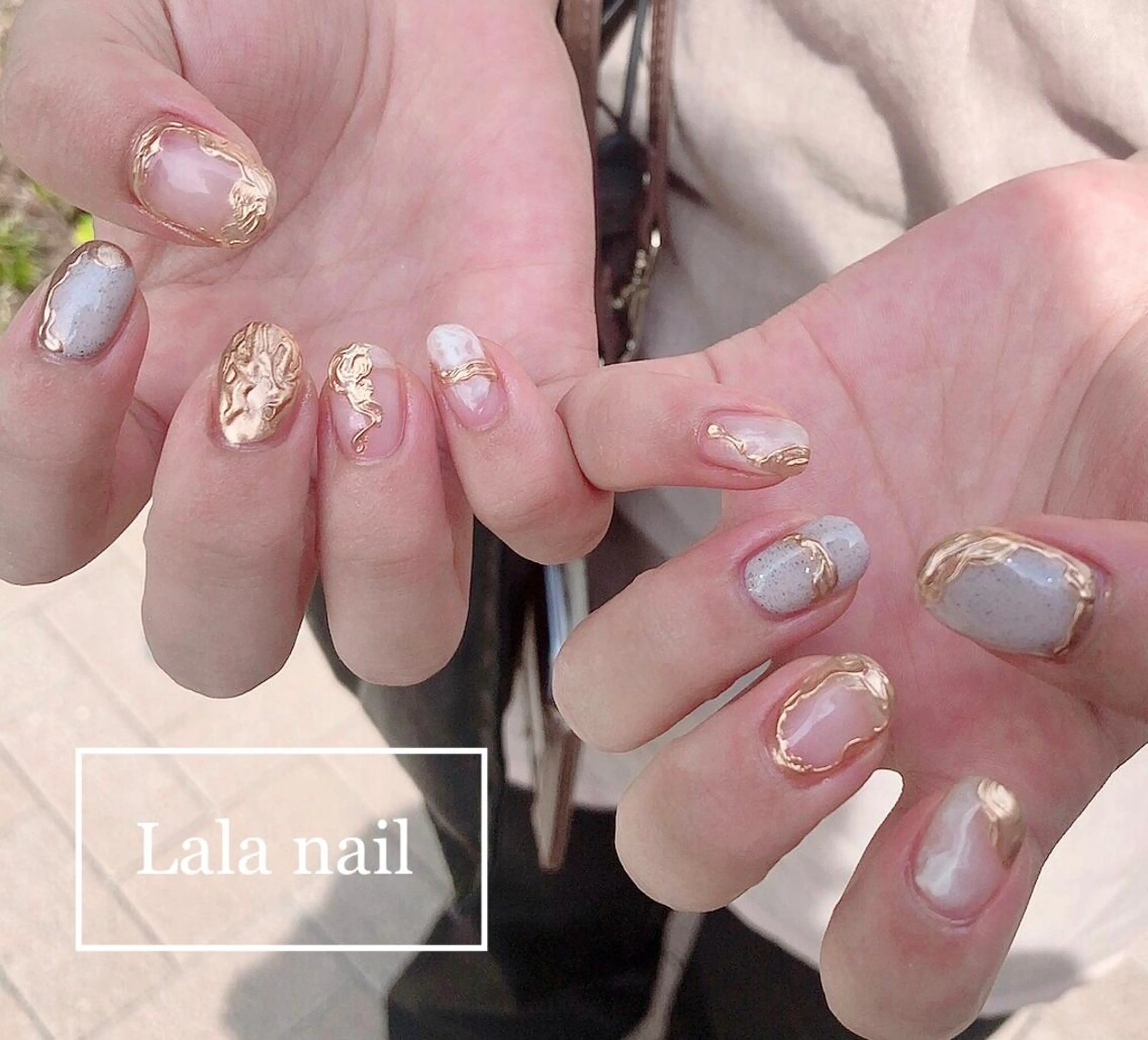 ネイル ミラーネイル ニュアンスネイル Lala nailのネイルデザイン