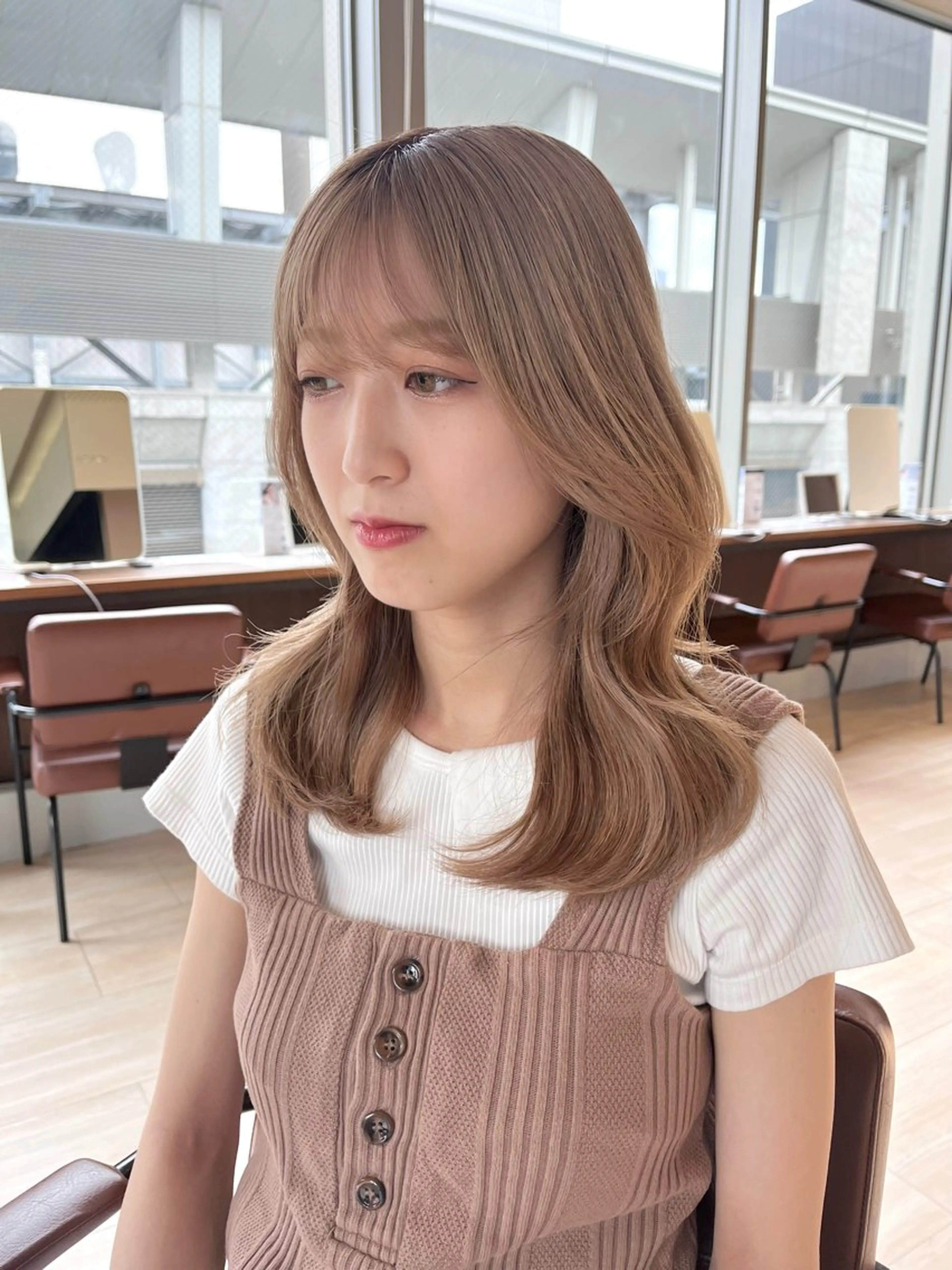 セミロング カラー Je suis heureuse Tres所属・早朝セット☀️ レイヤー/Momoのヘアスタイル