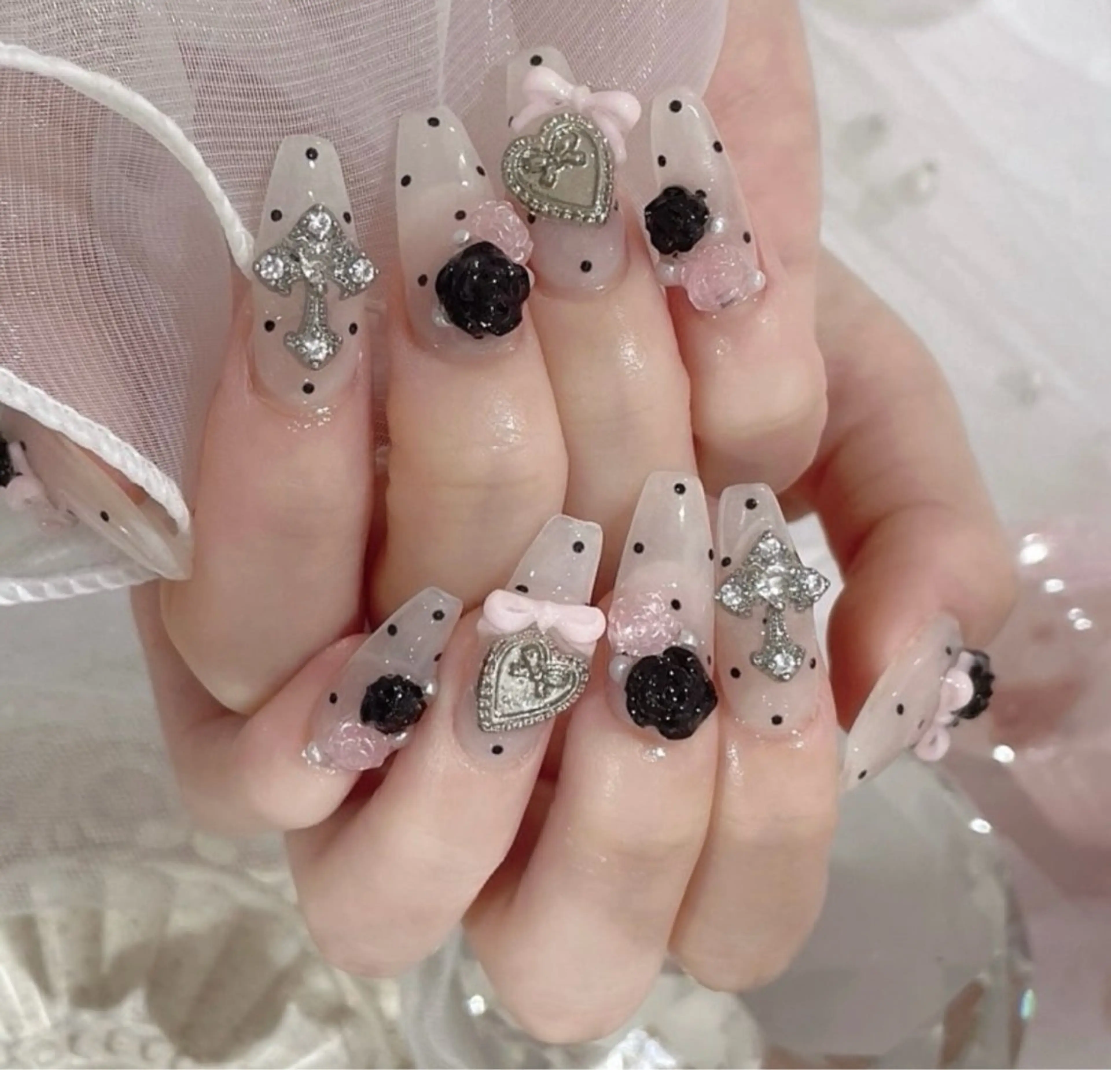 ネイル 長さ出し ジェルネイル グラデーション 韓国ネイル マグネットネイル Ruina 渋谷のネイルデザイン