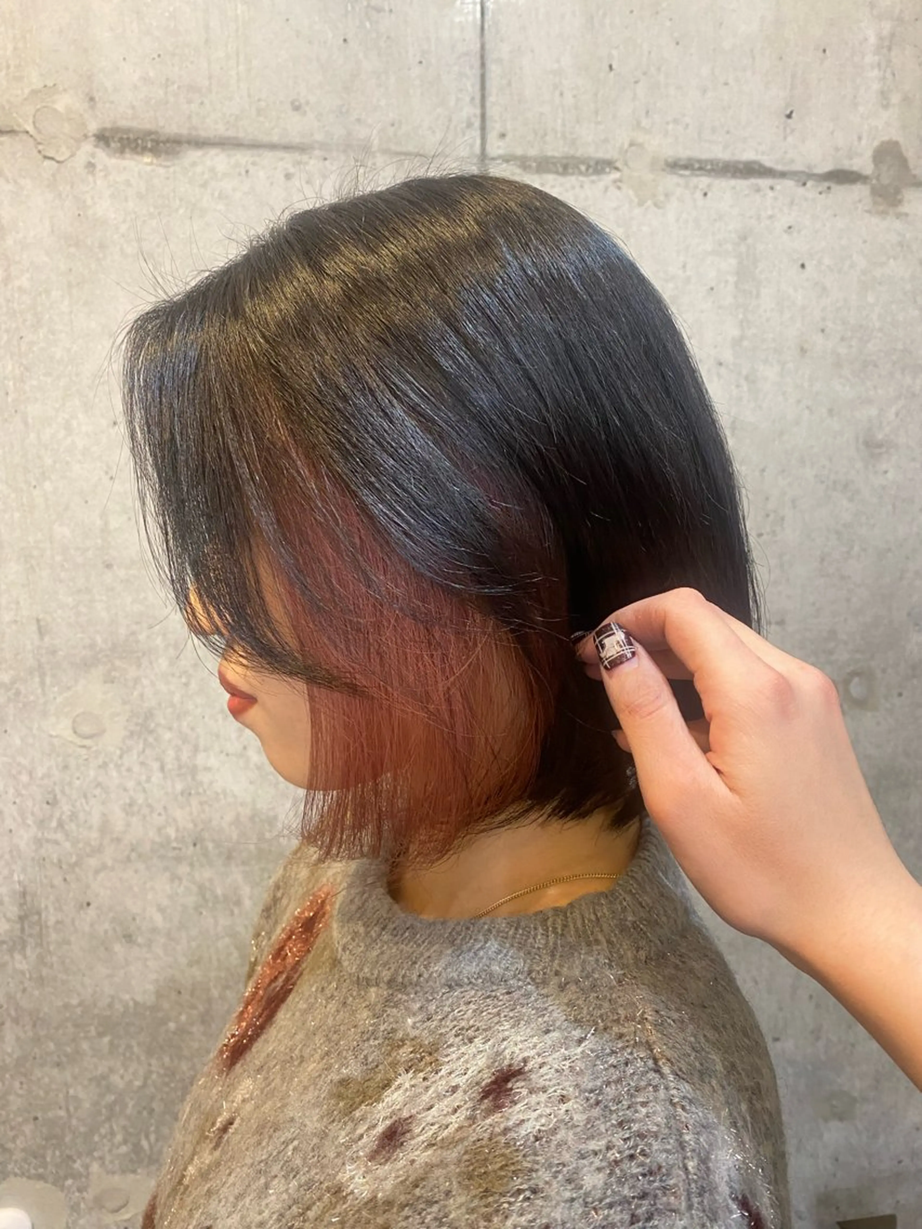 ミディアム カラー ベージュカラー ピンクカラー ピンクベージュ HIYORI🧁 登戸のヘアスタイル