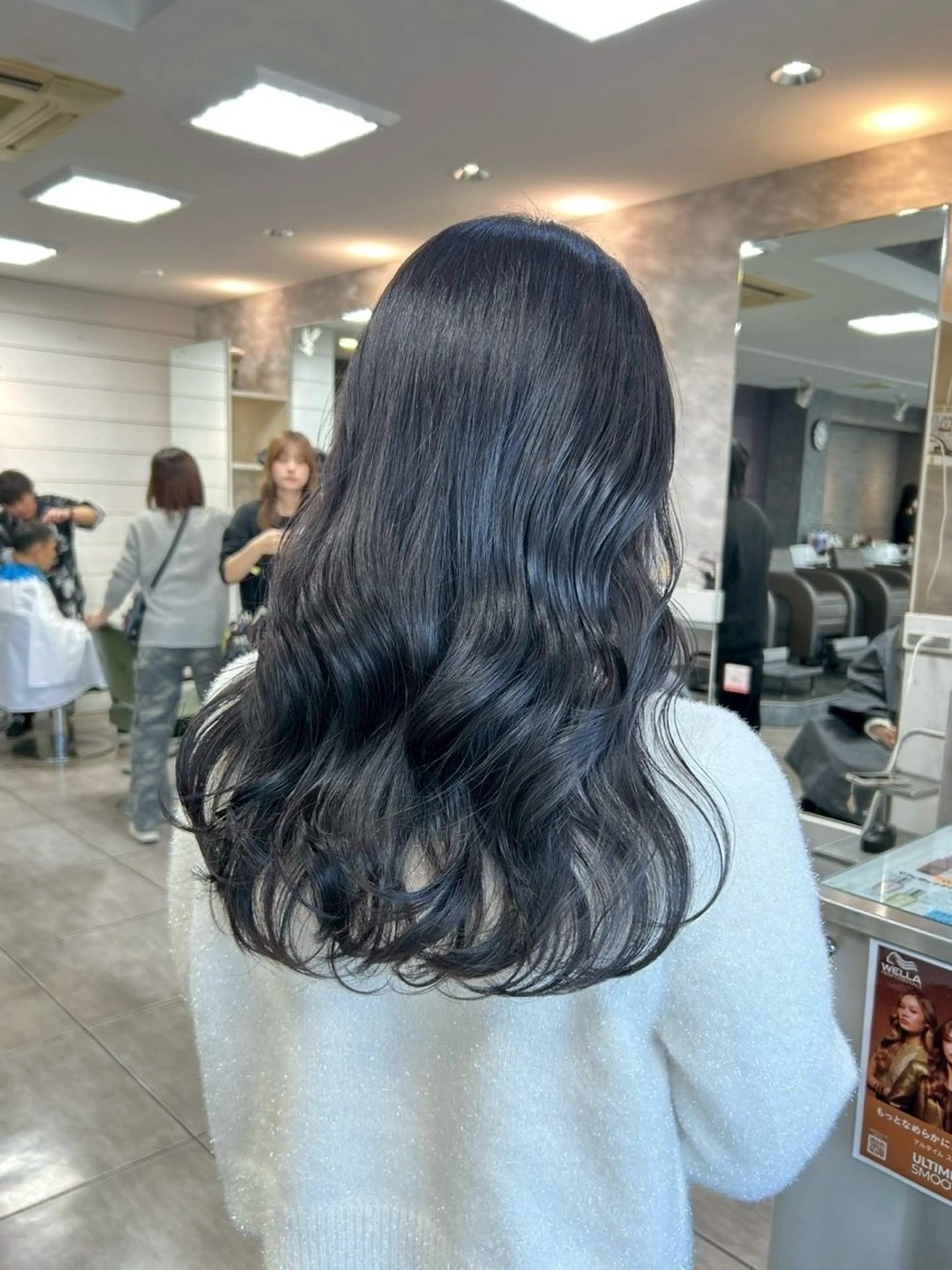 カラー ハイトーンカラー✨ 慶田玲和のヘアスタイル