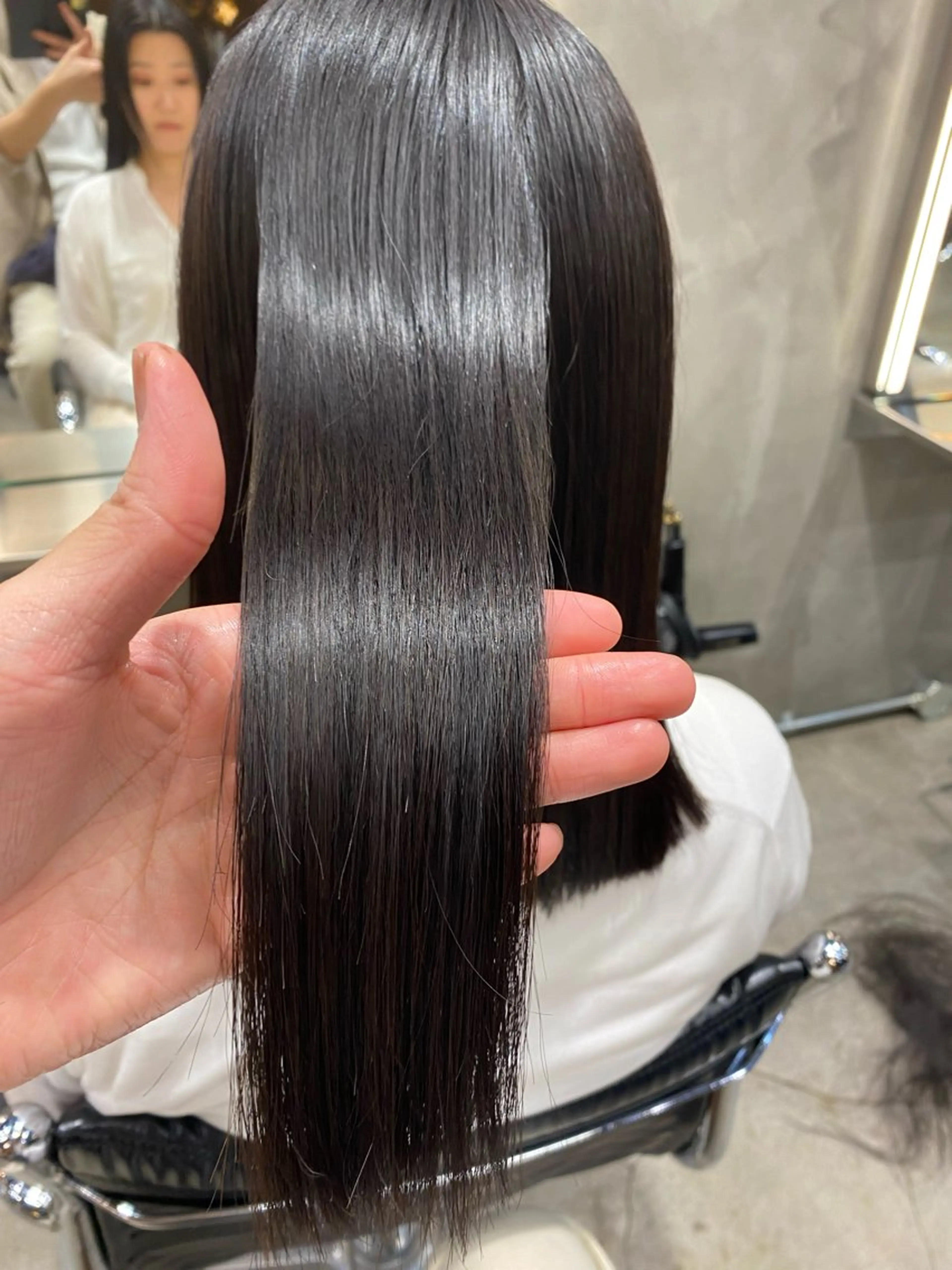 カラー 黒髪 ブルーカラー ブルーブラック カット ヘアカラー トリートメント Ms.CHARM所属・透明感カラー🌿 グレージュ🐺陽介のヘアスタイル