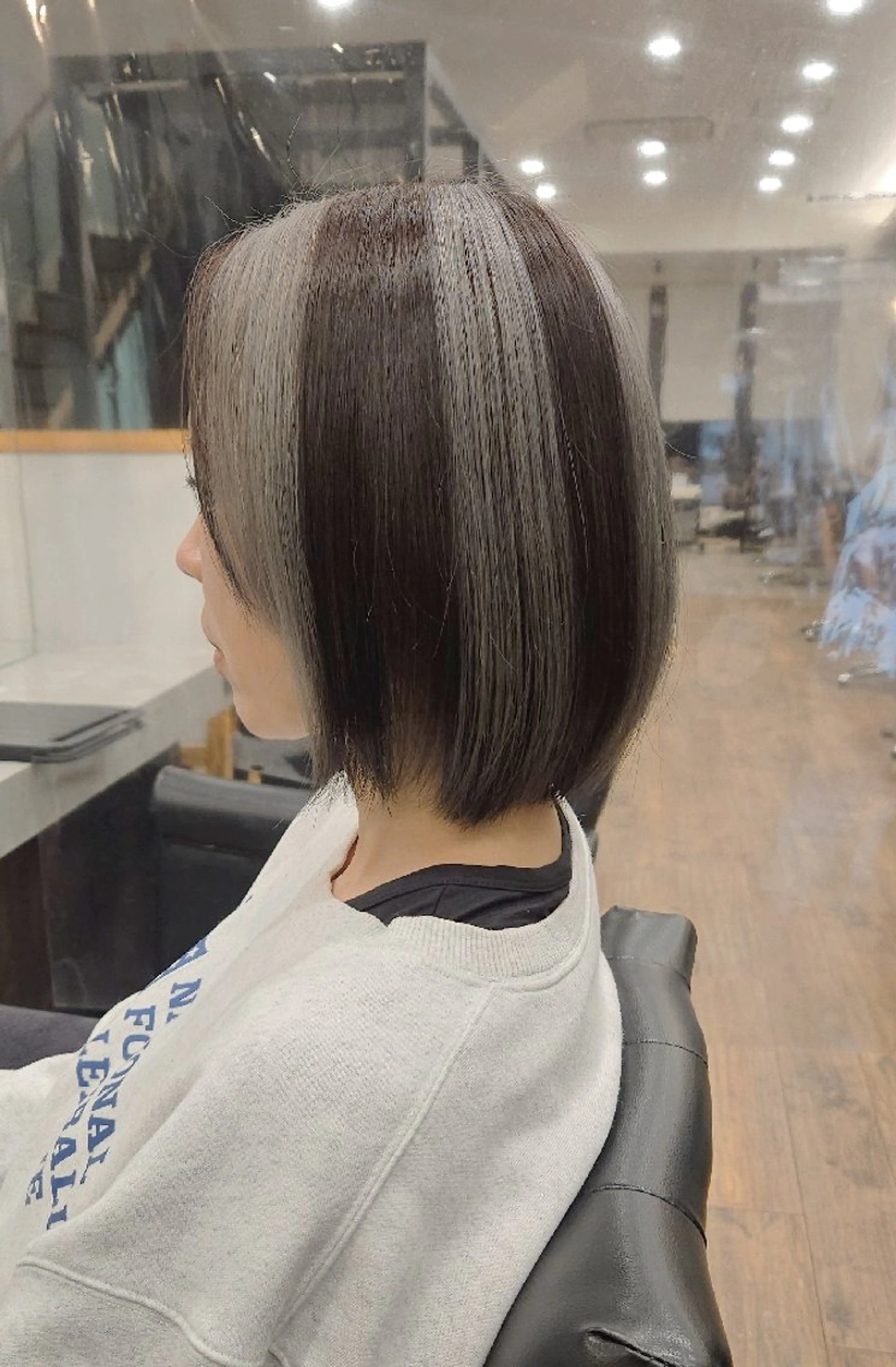 ミディアム カラー ヘアカラー 関口 友菜のヘアスタイル