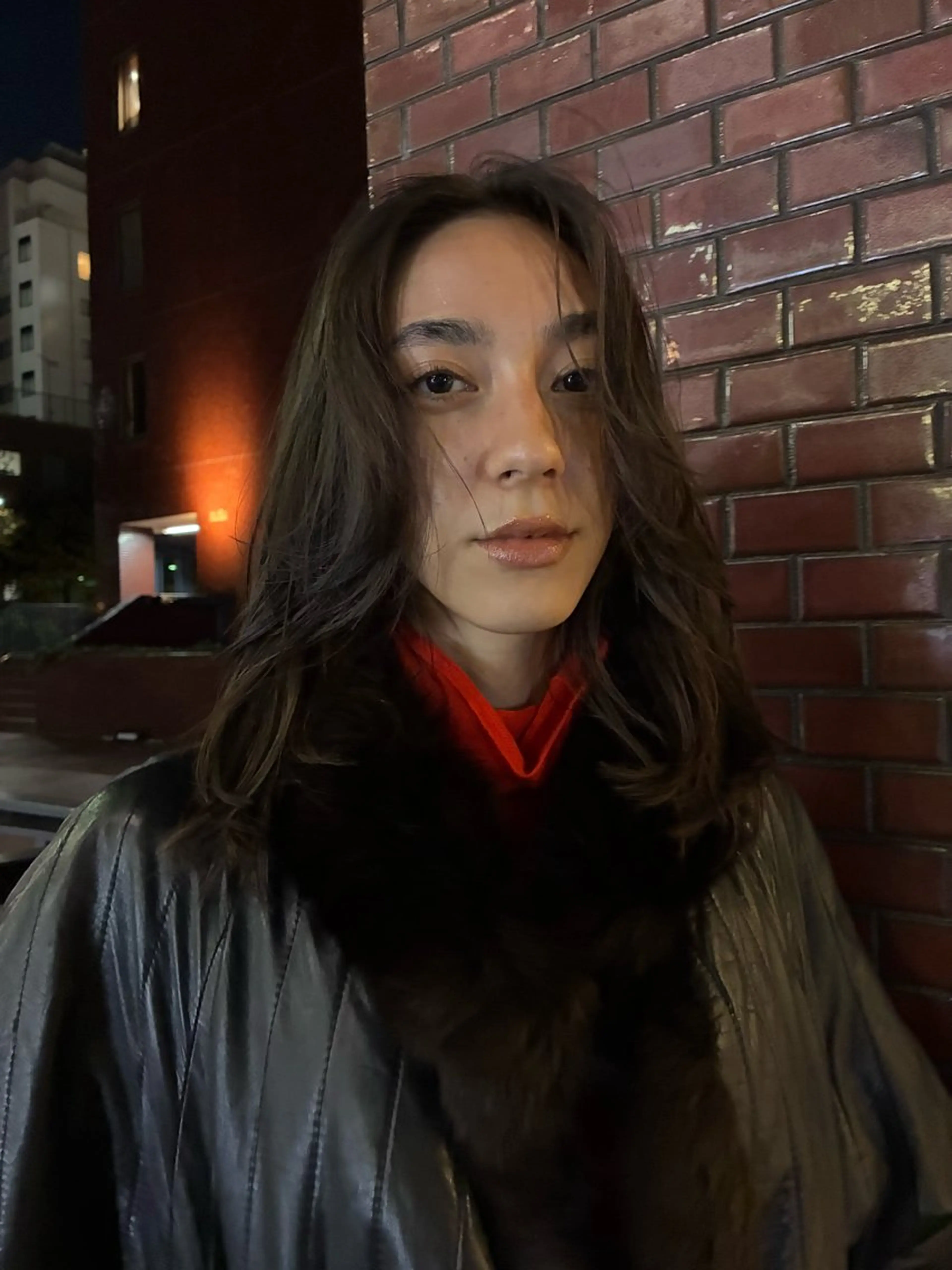 ミディアム カラー 坂入 美帆のヘアスタイル