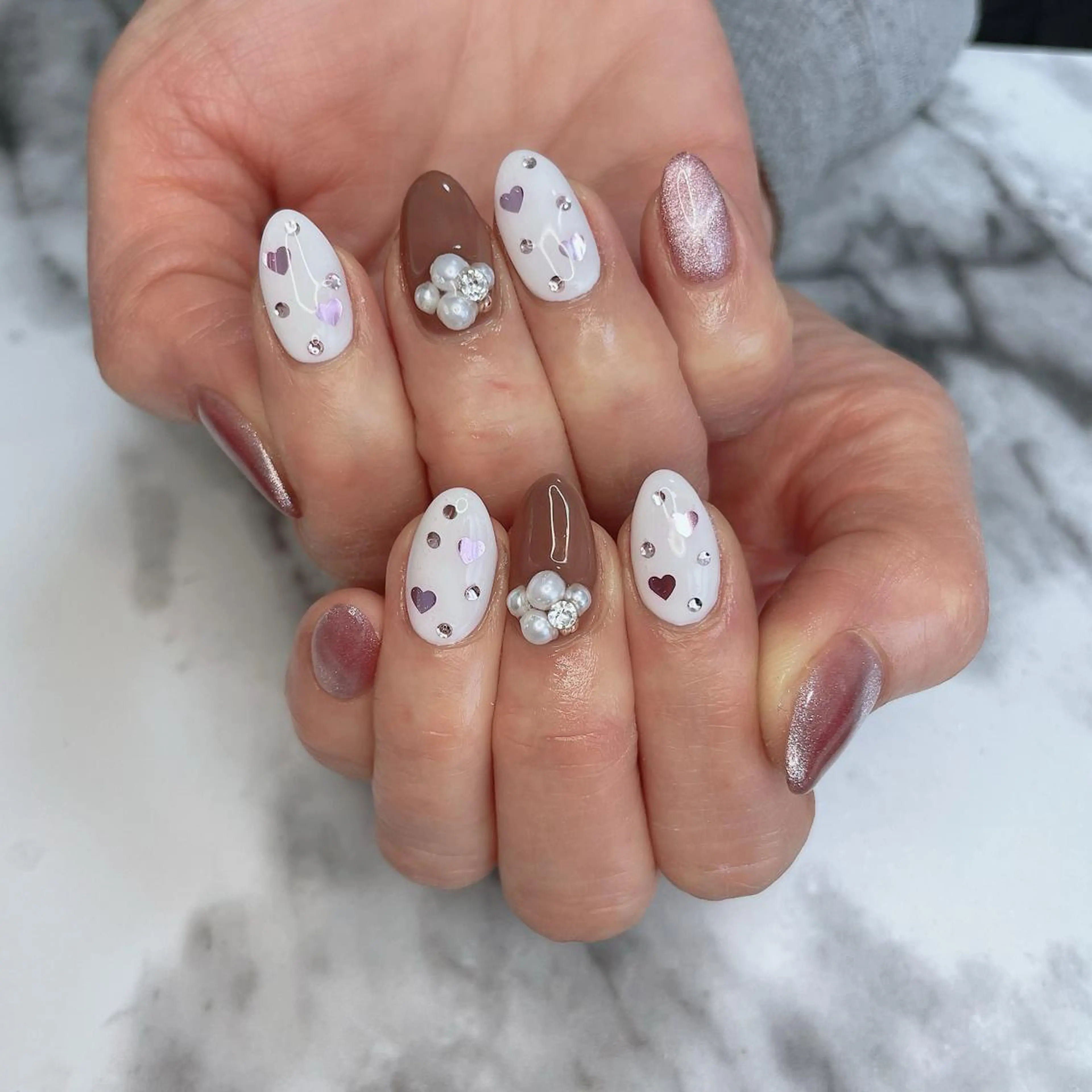 ネイル ジェルネイル マグネットネイル ハンドネイル salon de belnetta所属・kayo 💅のネイルデザイン