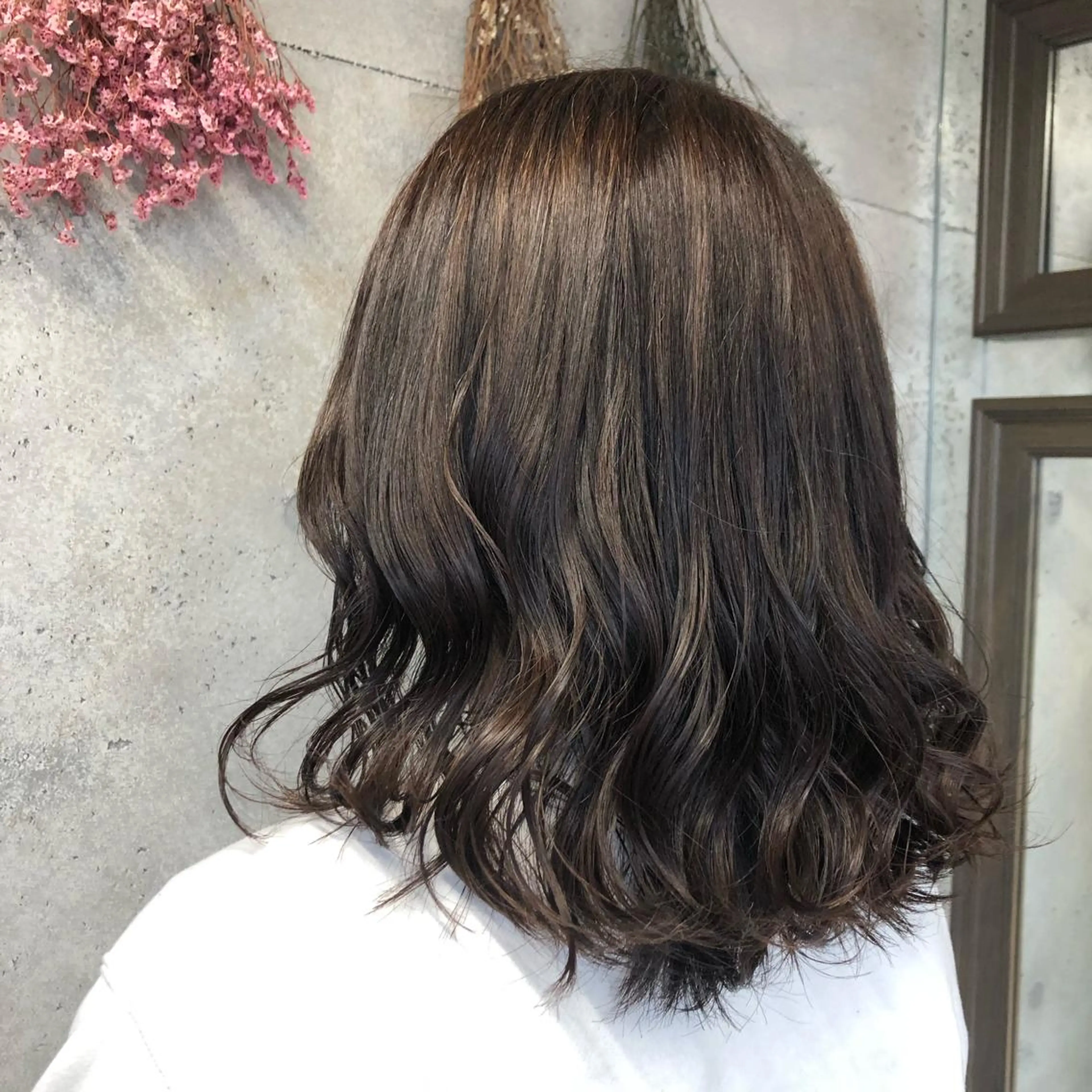 セミロング カラー ハイライトカラー ハイライト ヘアカラー wakana 【ブリーチカラー】のヘアスタイル