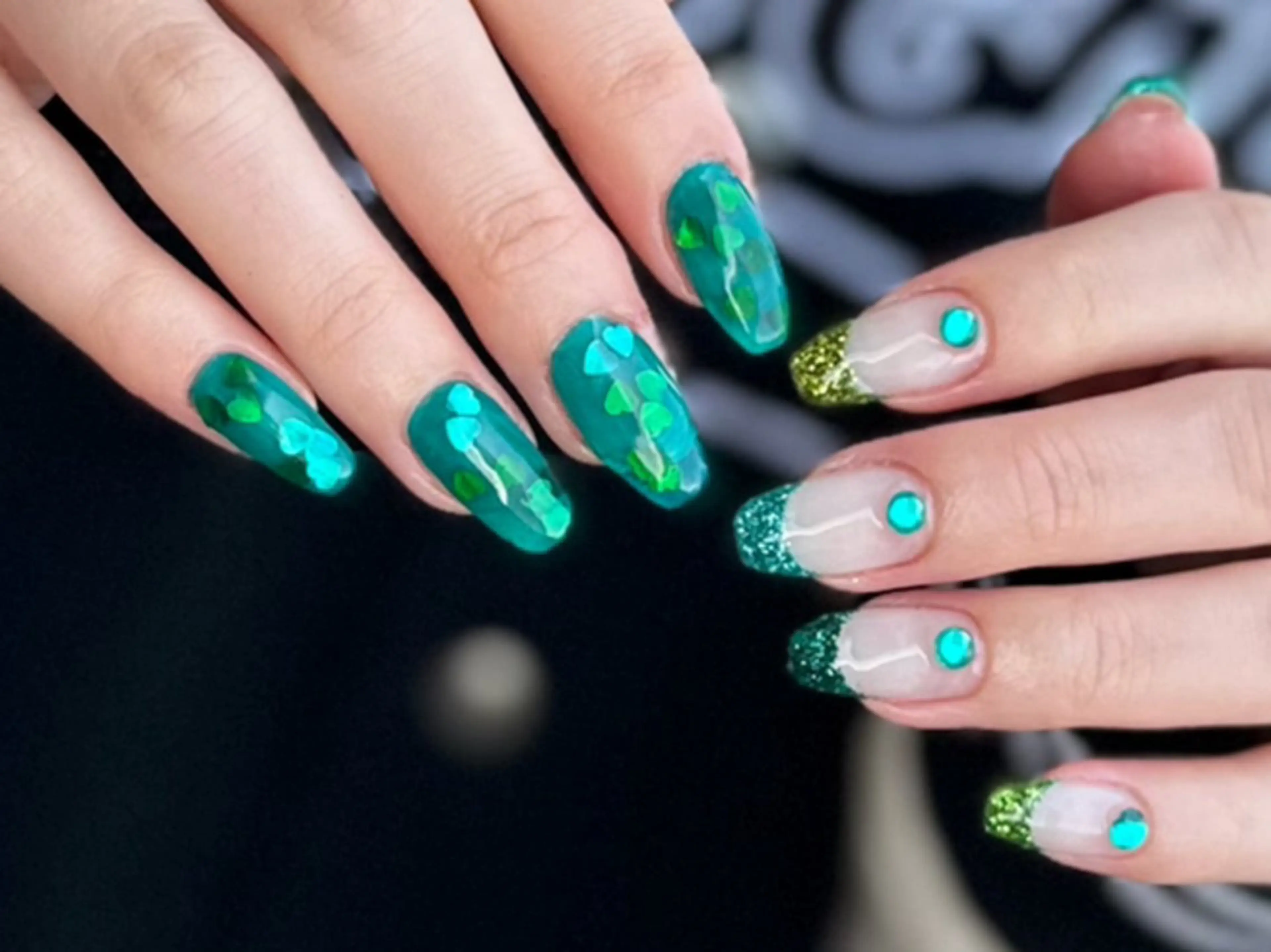 ネイル 新山 聖のネイルデザイン