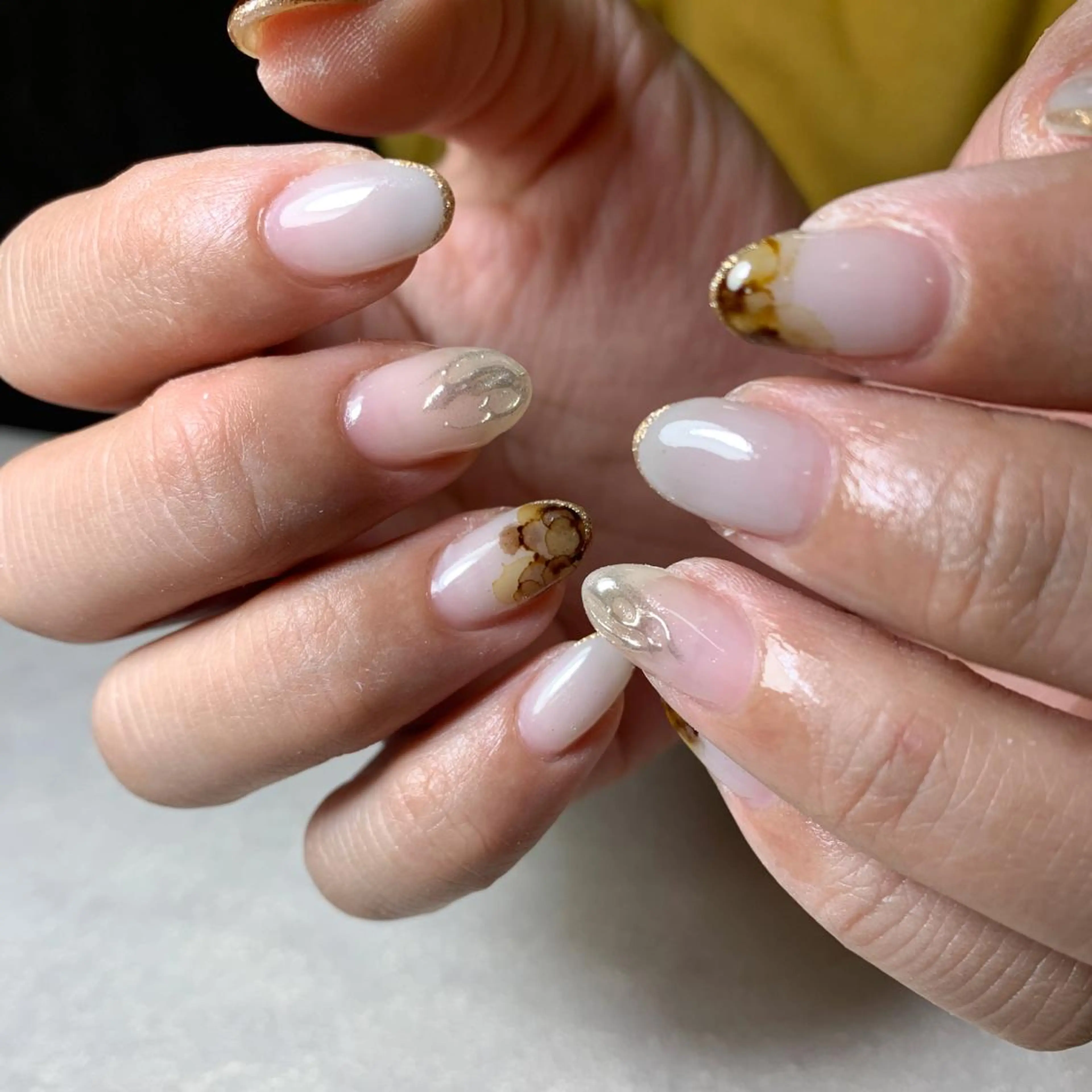 ネイル atelier　FIORITURA所属・FIORITURA aiのネイルデザイン