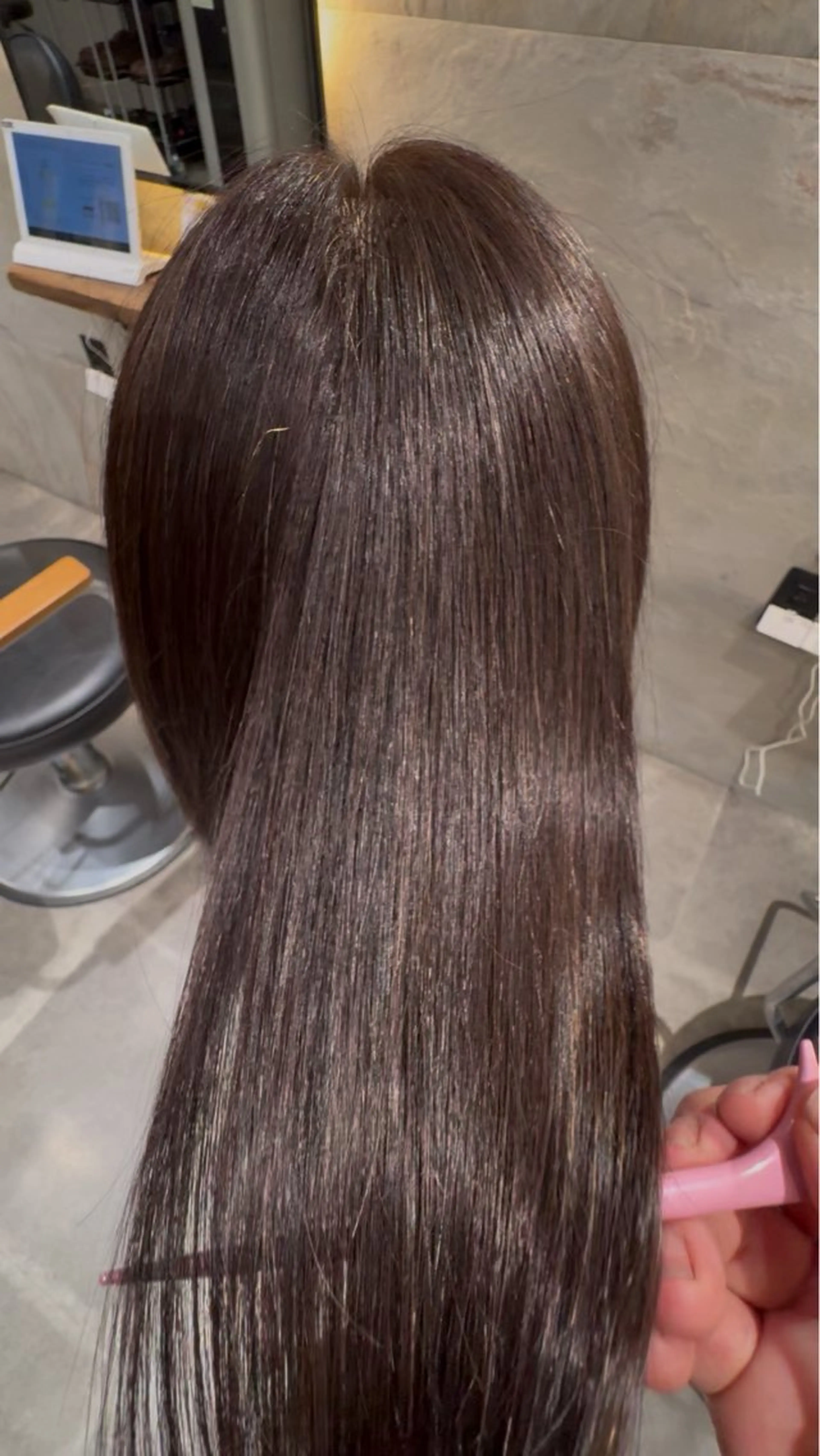 セミロング 縮毛矯正 縮毛矯正 トリートメント Lafith hair SHIN 大分店所属・Lafith ミネオアリサのヘアスタイル