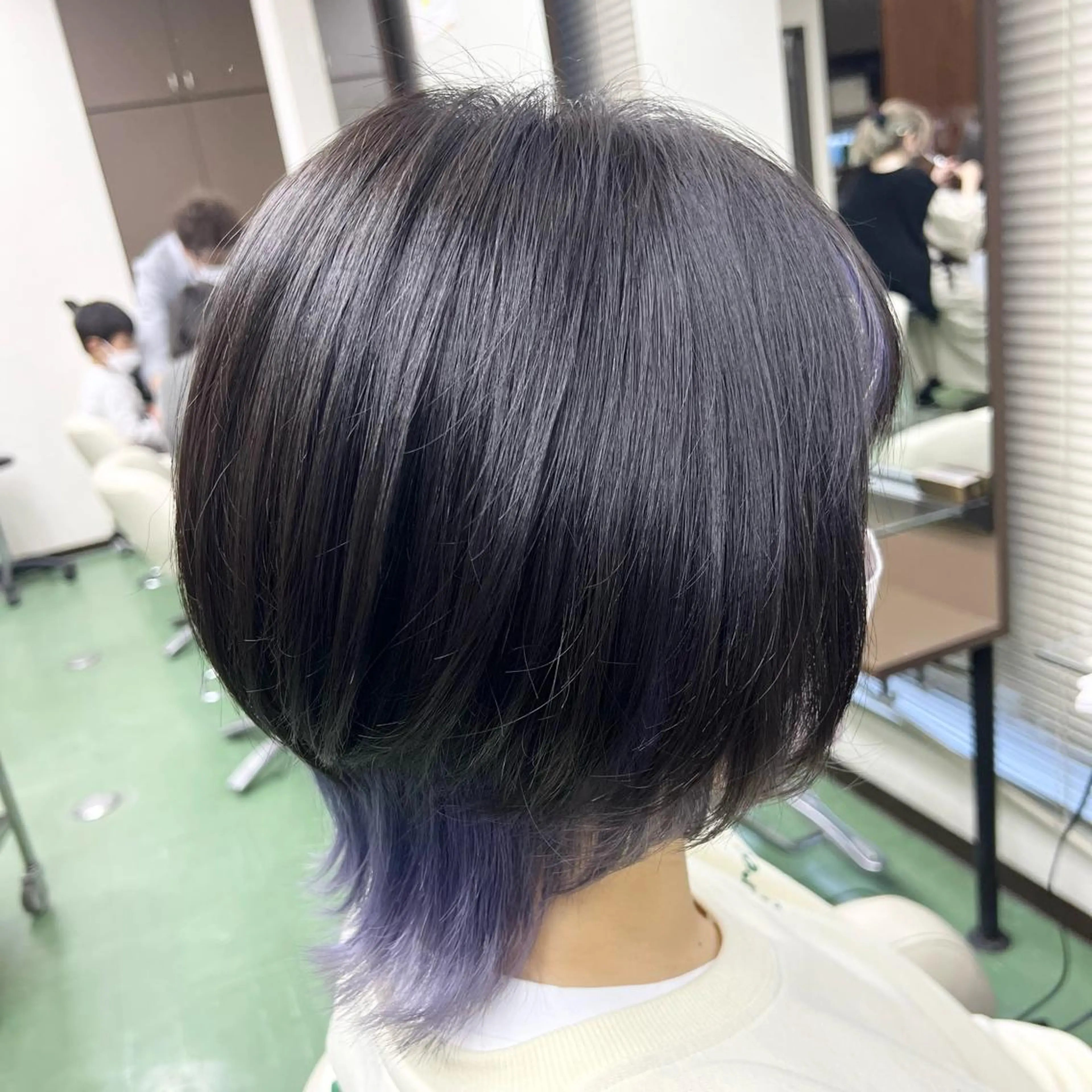 ショート カラー インナーカラー ウルフカット カット ヘアカラー 甲田 豪徳のヘアスタイル