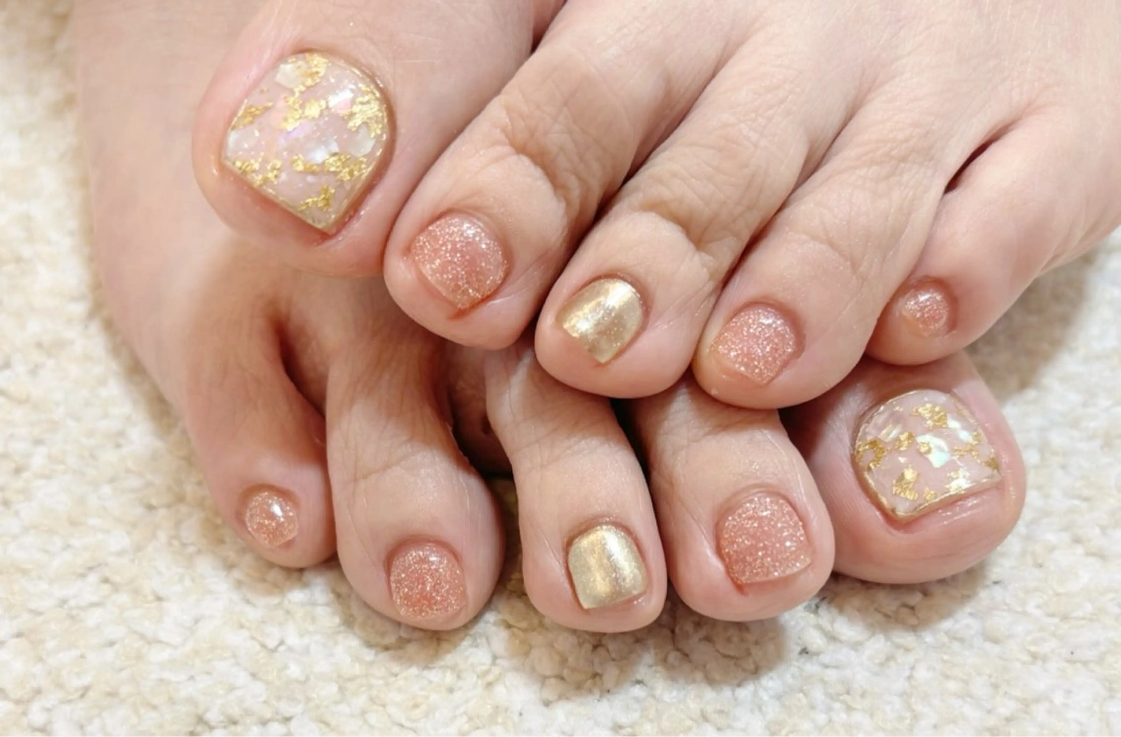 ネイル total beauty salon an kool所属・ayaka .︎︎︎︎❤︎のネイルデザイン