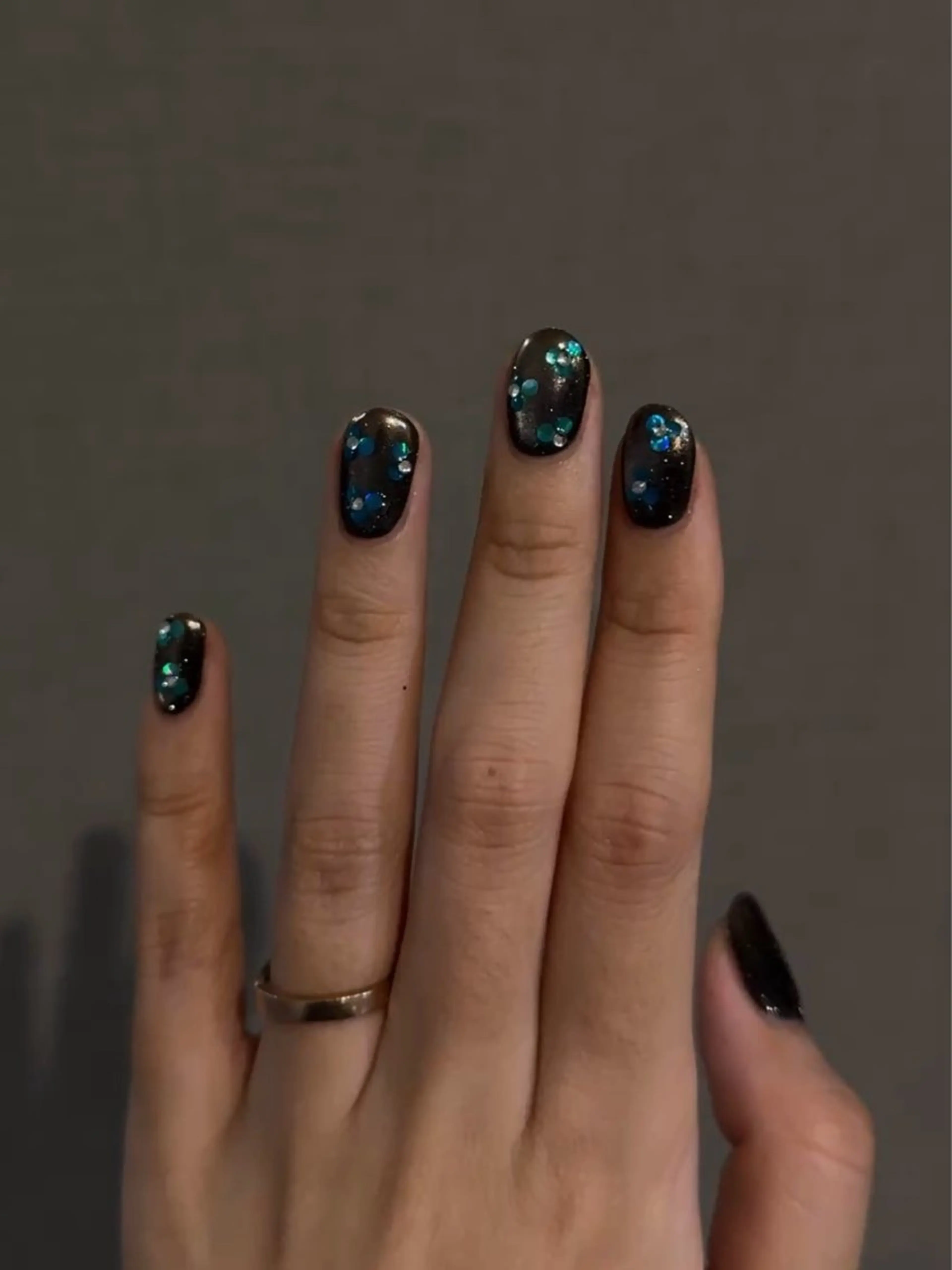 ネイル アートネイル 韓国ネイル ニュアンスネイル ぷっくりネイル ハンドネイル ハンドケア talo .のネイルデザイン